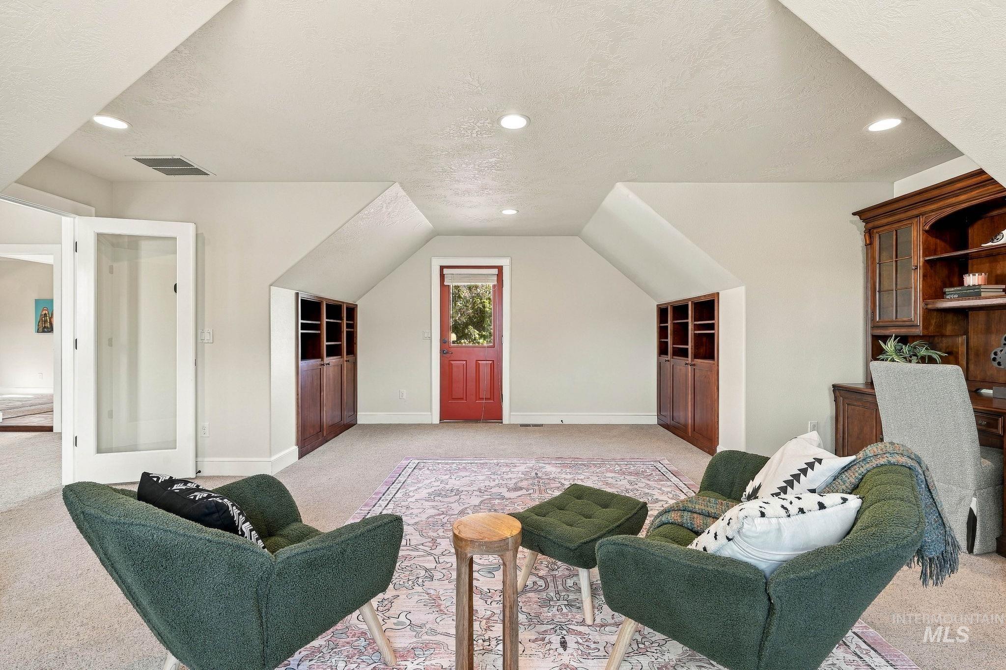 199 E Wishbone Ct, Boise, Idaho 83706, 3 Bedrooms, 2.5 Bathrooms, Residential For Sale, Price $745,000, 99004233