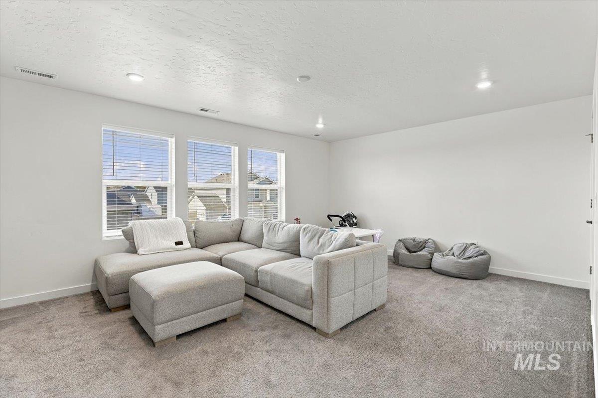 294 S Persian Ave, Middleton, Idaho 83644, 4 Bedrooms, 3 Bathrooms, Residential For Sale, Price $494,900, 99004234