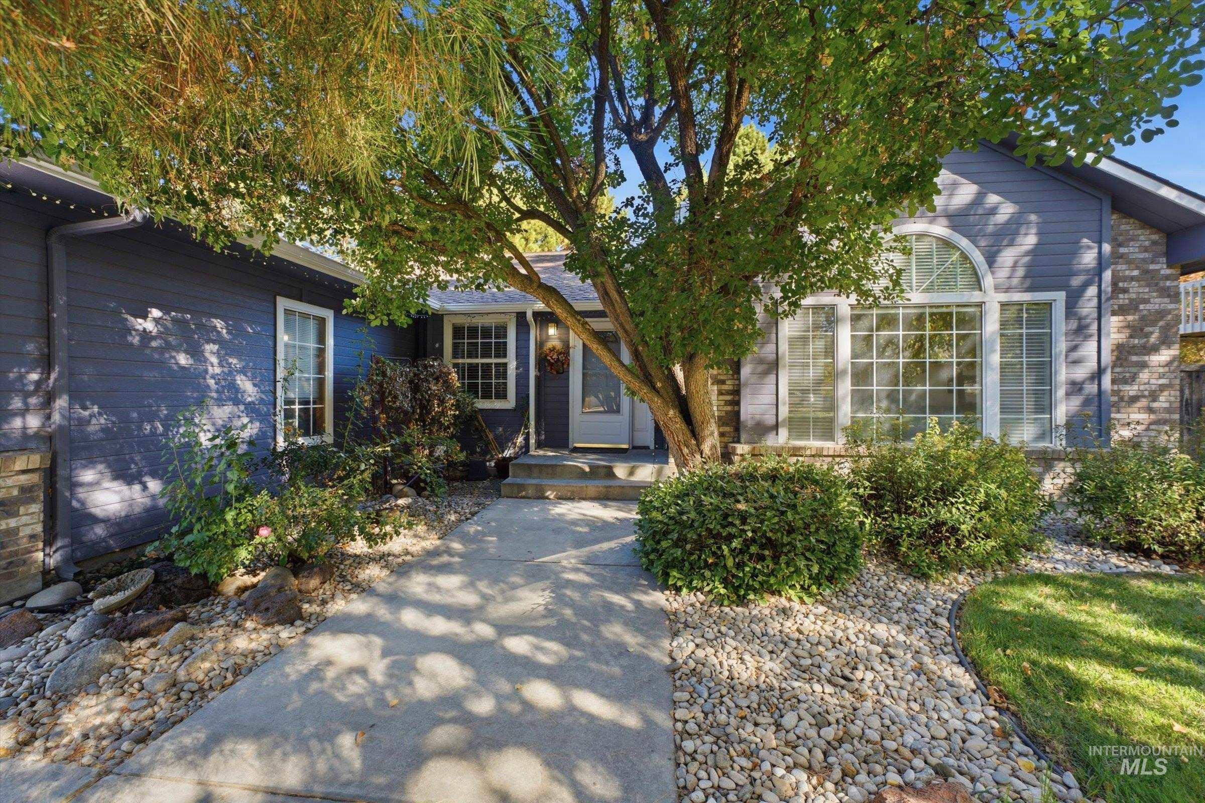 1624 E Seaport Ct, Boise, Idaho 83706, 4 Bedrooms, 2 Bathrooms, Residential For Sale, Price $729,000, 99004235