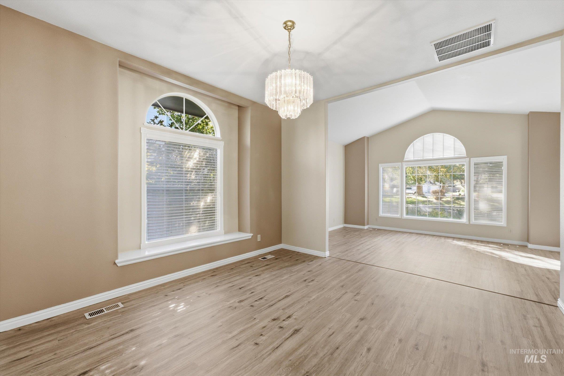 1624 E Seaport Ct, Boise, Idaho 83706, 4 Bedrooms, 2 Bathrooms, Residential For Sale, Price $729,000, 99004235