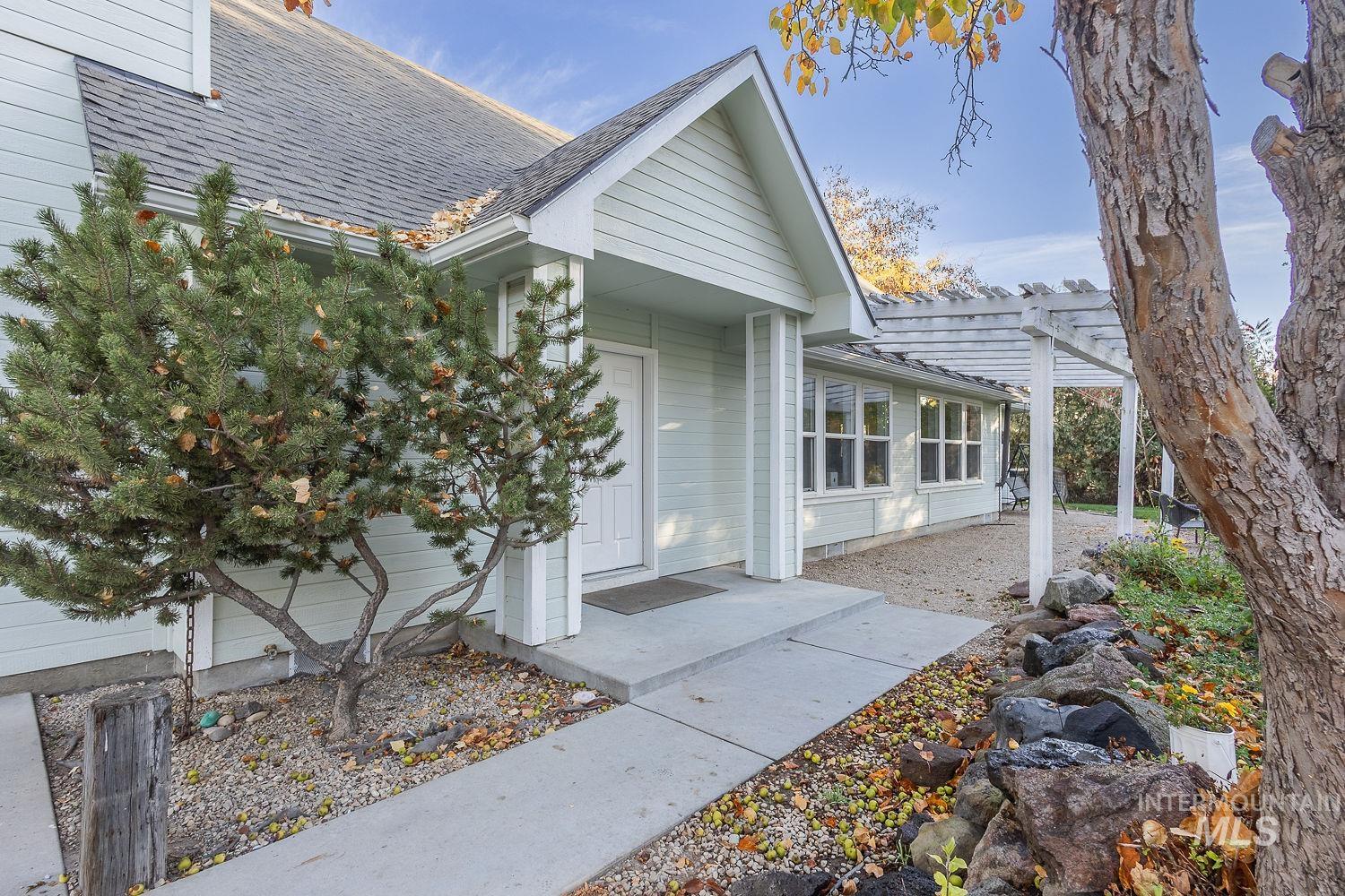 25530 Gooseberry Lane, Caldwell, Idaho 83607, 5 Bedrooms, 3.5 Bathrooms, Residential For Sale, Price $949,999,MLS 99004236