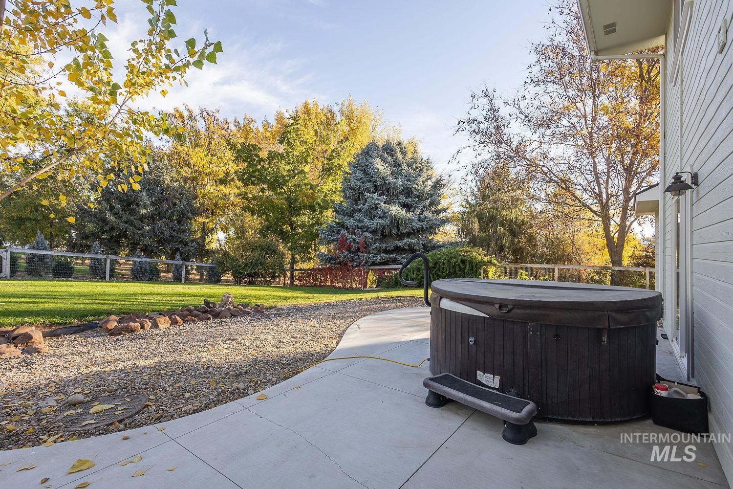 25530 Gooseberry Lane, Caldwell, Idaho 83607, 5 Bedrooms, 3.5 Bathrooms, Residential For Sale, Price $949,999,MLS 99004236