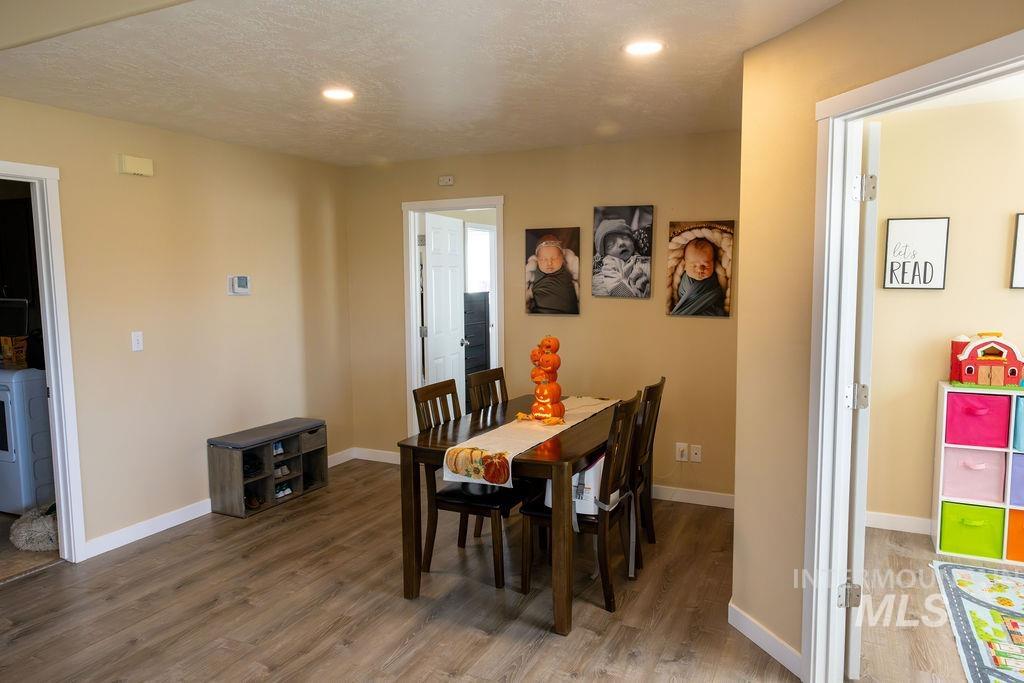 555 N 18th Street, Payette, Idaho 83661, 3 Bedrooms, 2 Bathrooms, Residential For Sale, Price $417,900, 99004237