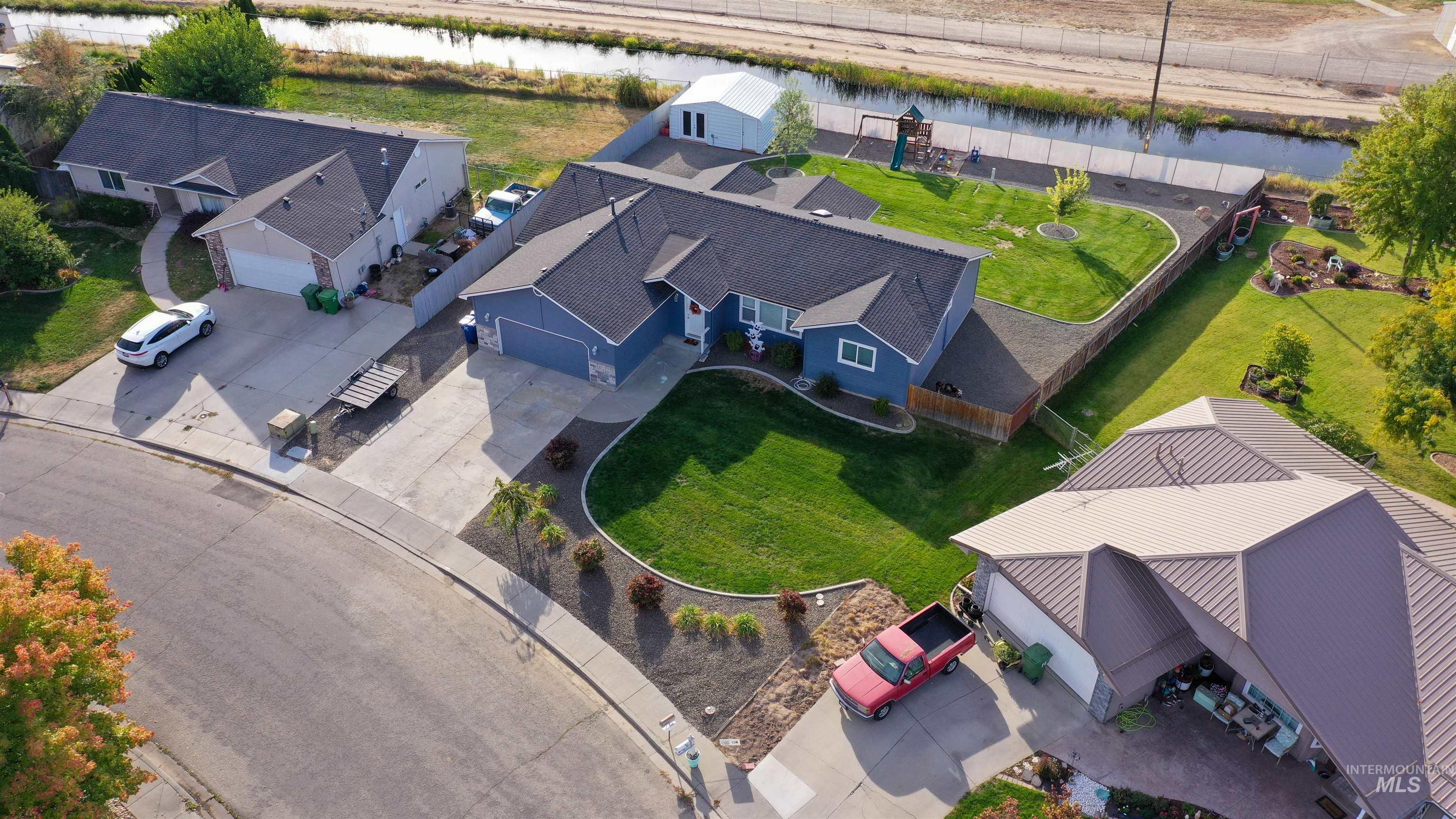 555 N 18th Street, Payette, Idaho 83661, 3 Bedrooms, 2 Bathrooms, Residential For Sale, Price $417,900, 99004237