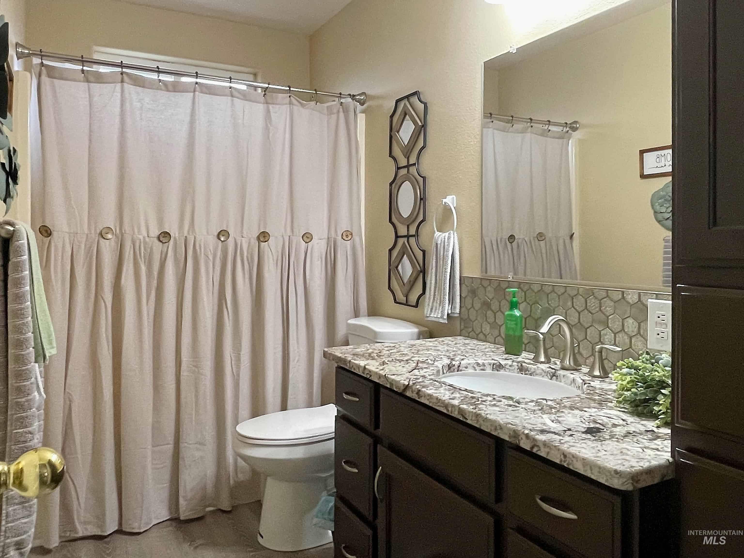 555 N 18th Street, Payette, Idaho 83661, 3 Bedrooms, 2 Bathrooms, Residential For Sale, Price $417,900, 99004237