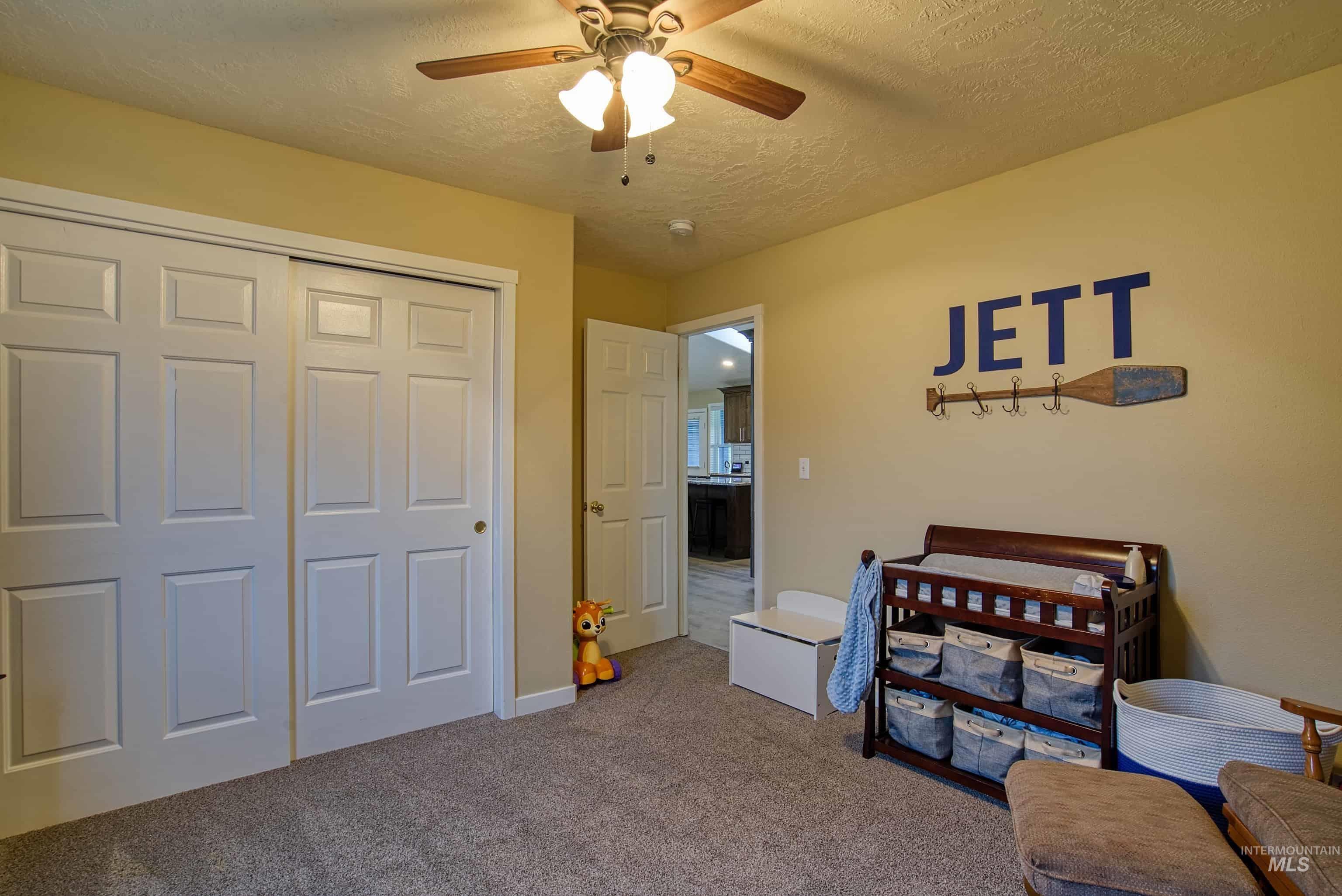 555 N 18th Street, Payette, Idaho 83661, 3 Bedrooms, 2 Bathrooms, Residential For Sale, Price $417,900, 99004237
