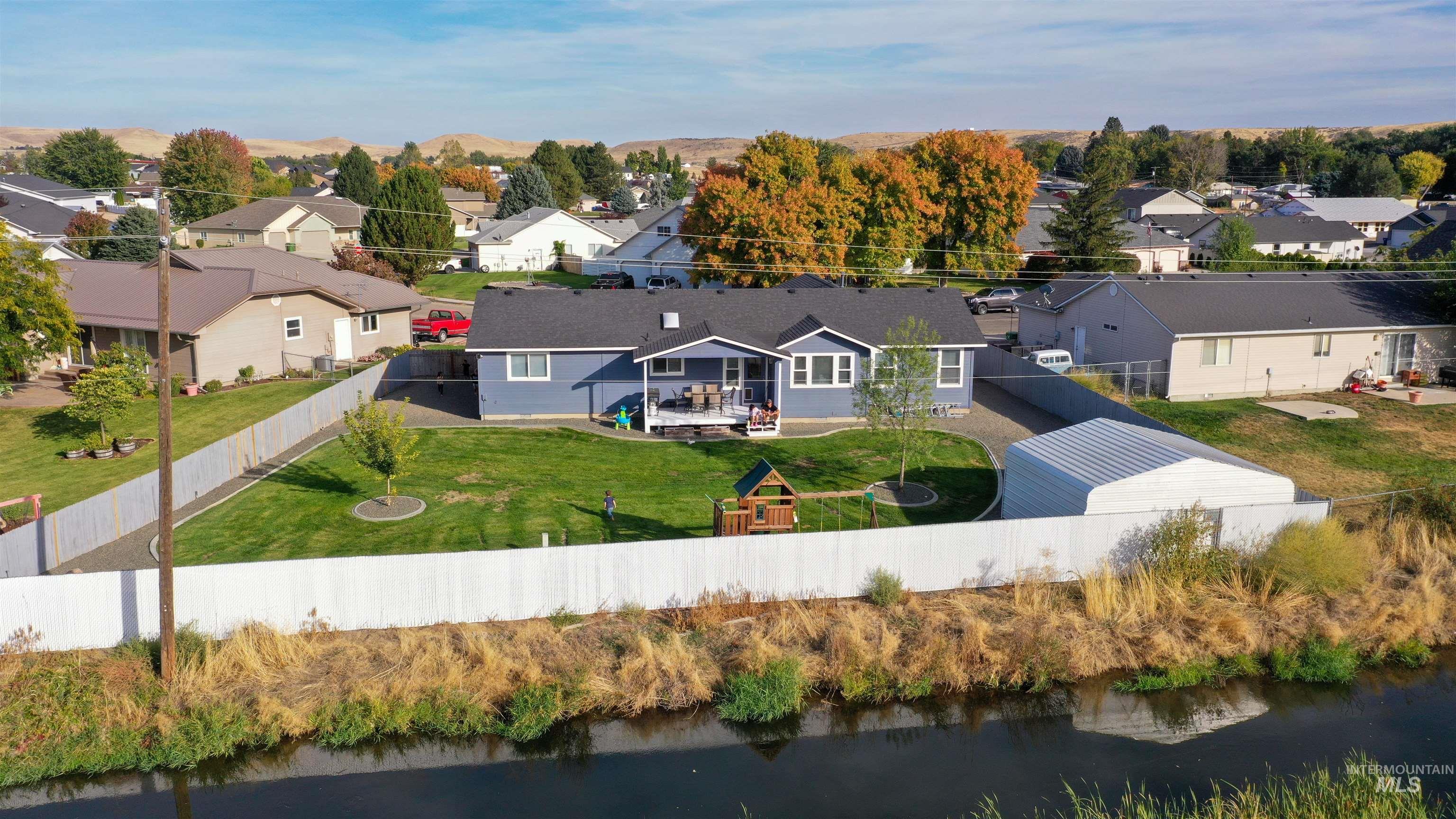 555 N 18th Street, Payette, Idaho 83661, 3 Bedrooms, 2 Bathrooms, Residential For Sale, Price $417,900, 99004237