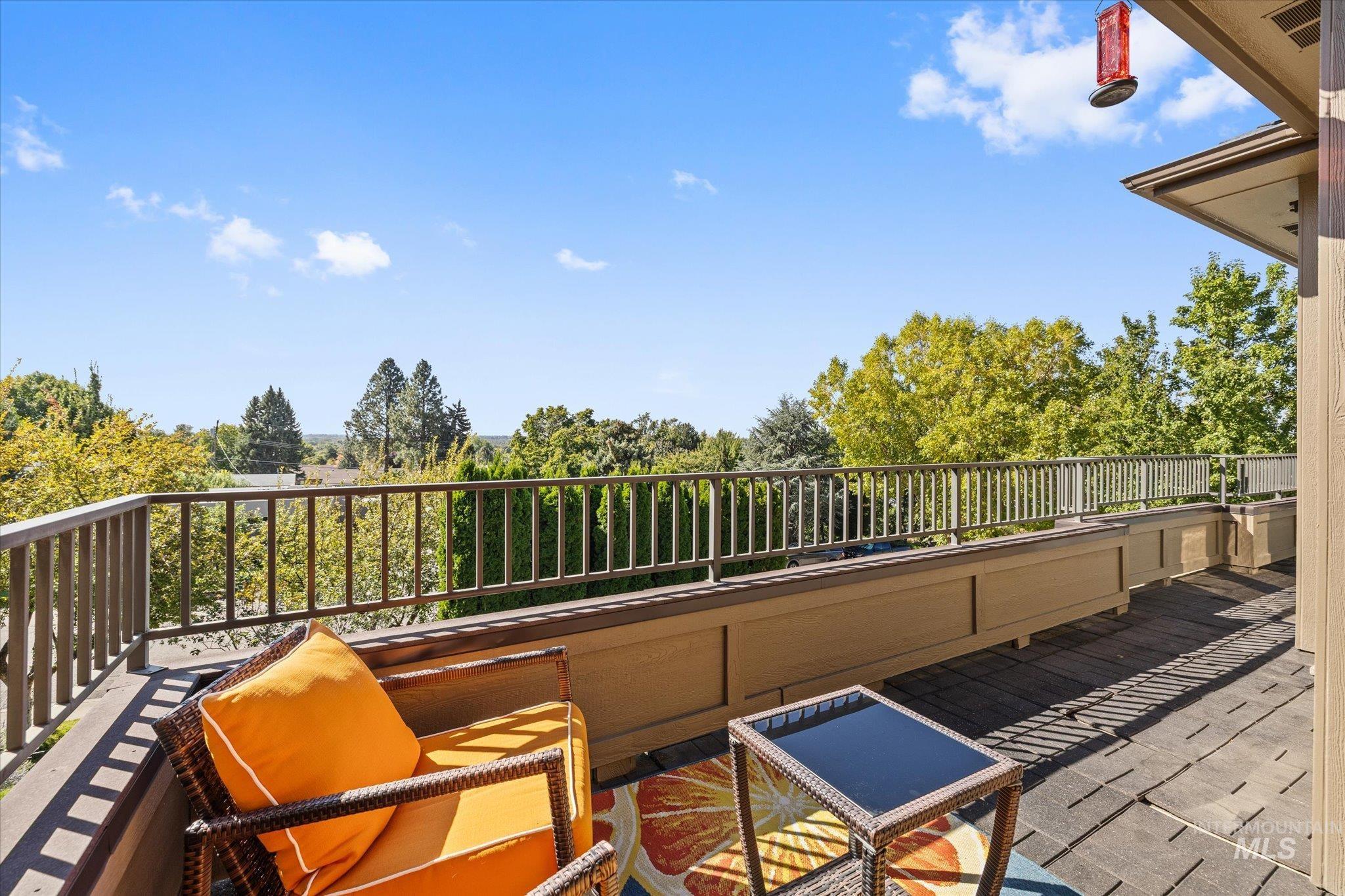 4910 W Outlook Ave, Boise, Idaho 83703, 6 Bedrooms, 3 Bathrooms, Residential For Sale, Price $1,050,000,MLS 99004238