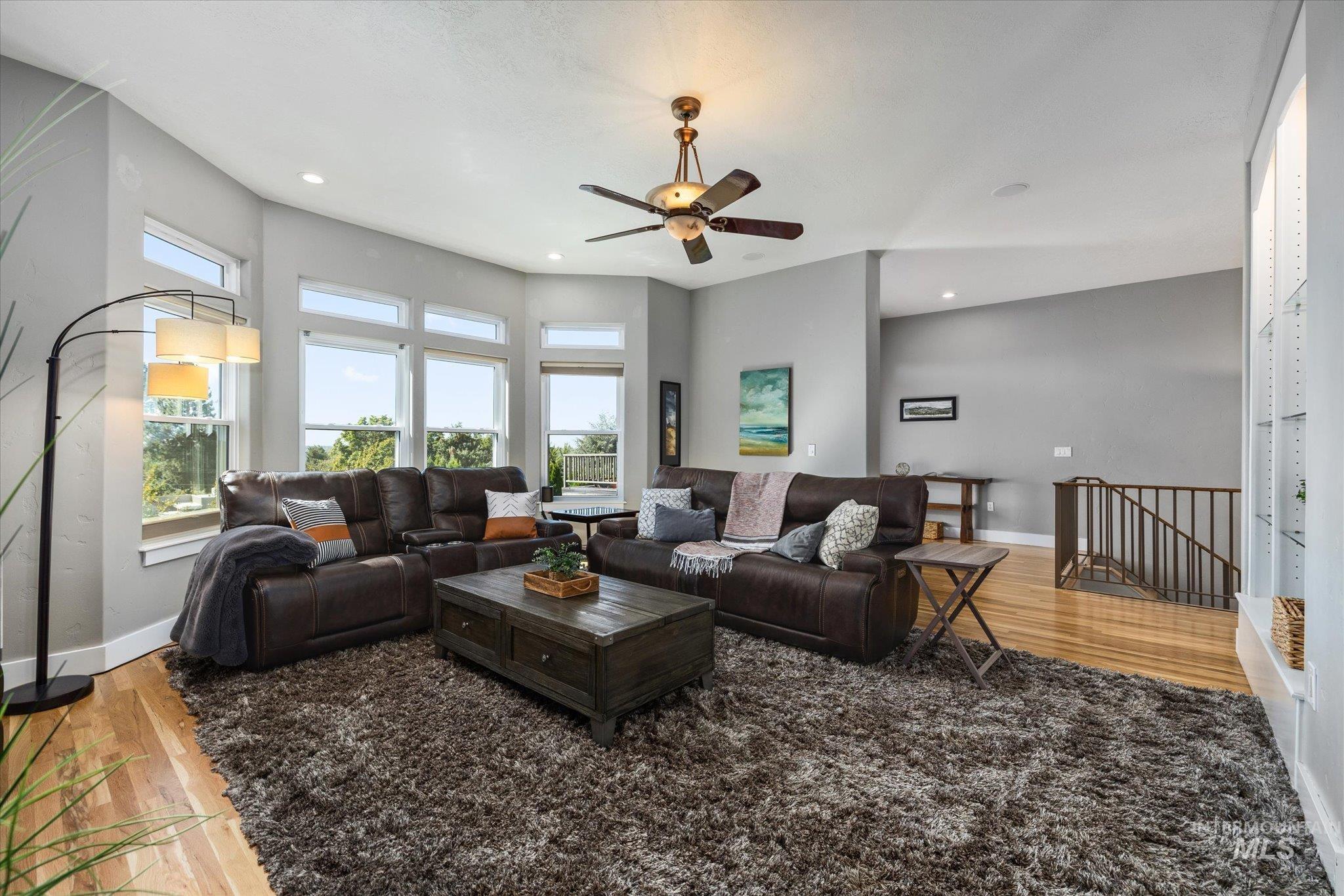 4910 W Outlook Ave, Boise, Idaho 83703, 6 Bedrooms, 3 Bathrooms, Residential For Sale, Price $1,050,000,MLS 99004238