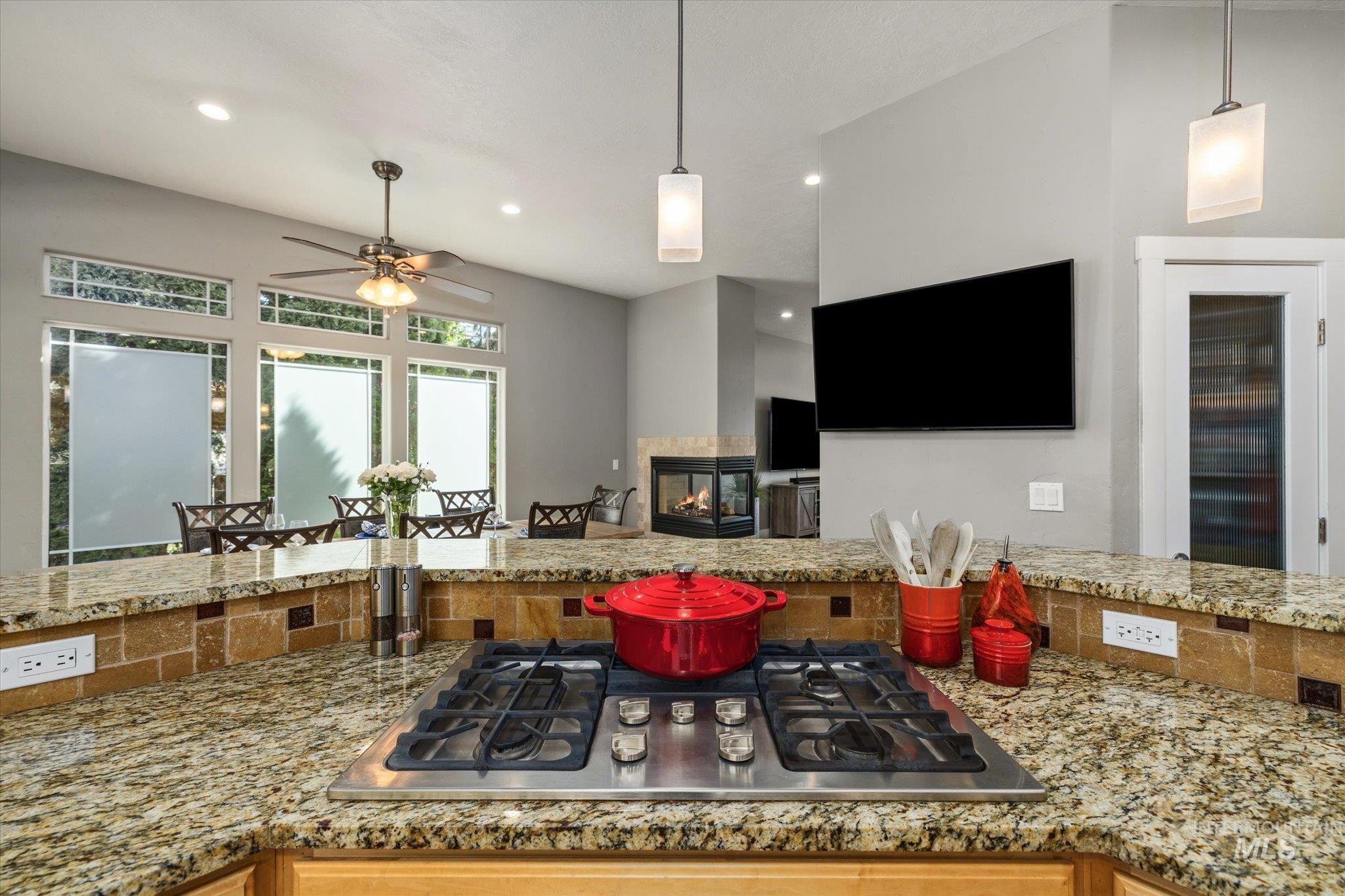 4910 W Outlook Ave, Boise, Idaho 83703, 6 Bedrooms, 3 Bathrooms, Residential For Sale, Price $1,050,000,MLS 99004238
