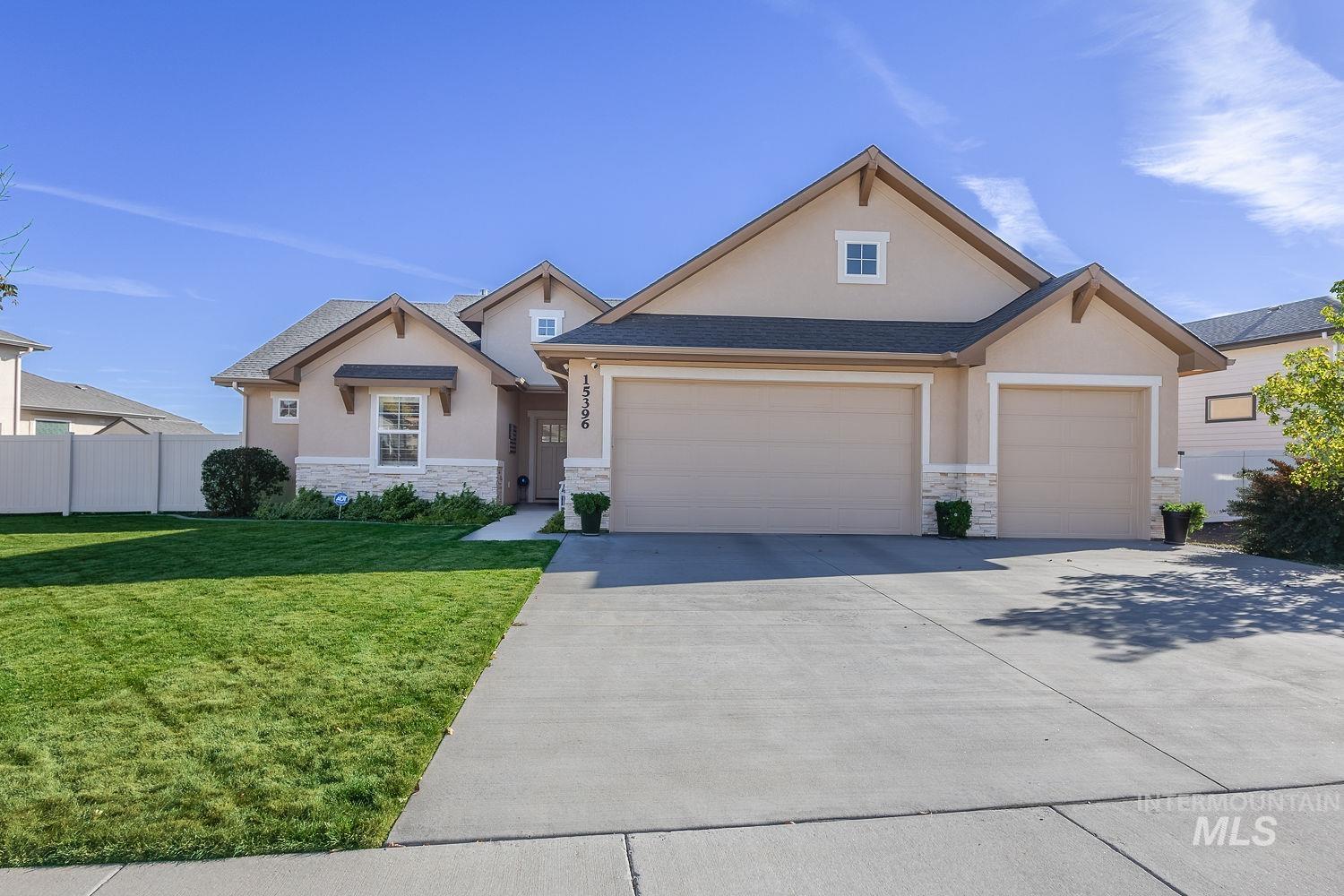 15396 Flora Springs, Caldwell, Idaho 83607, 4 Bedrooms, 2.5 Bathrooms, Residential For Sale, Price $639,000, 99004239