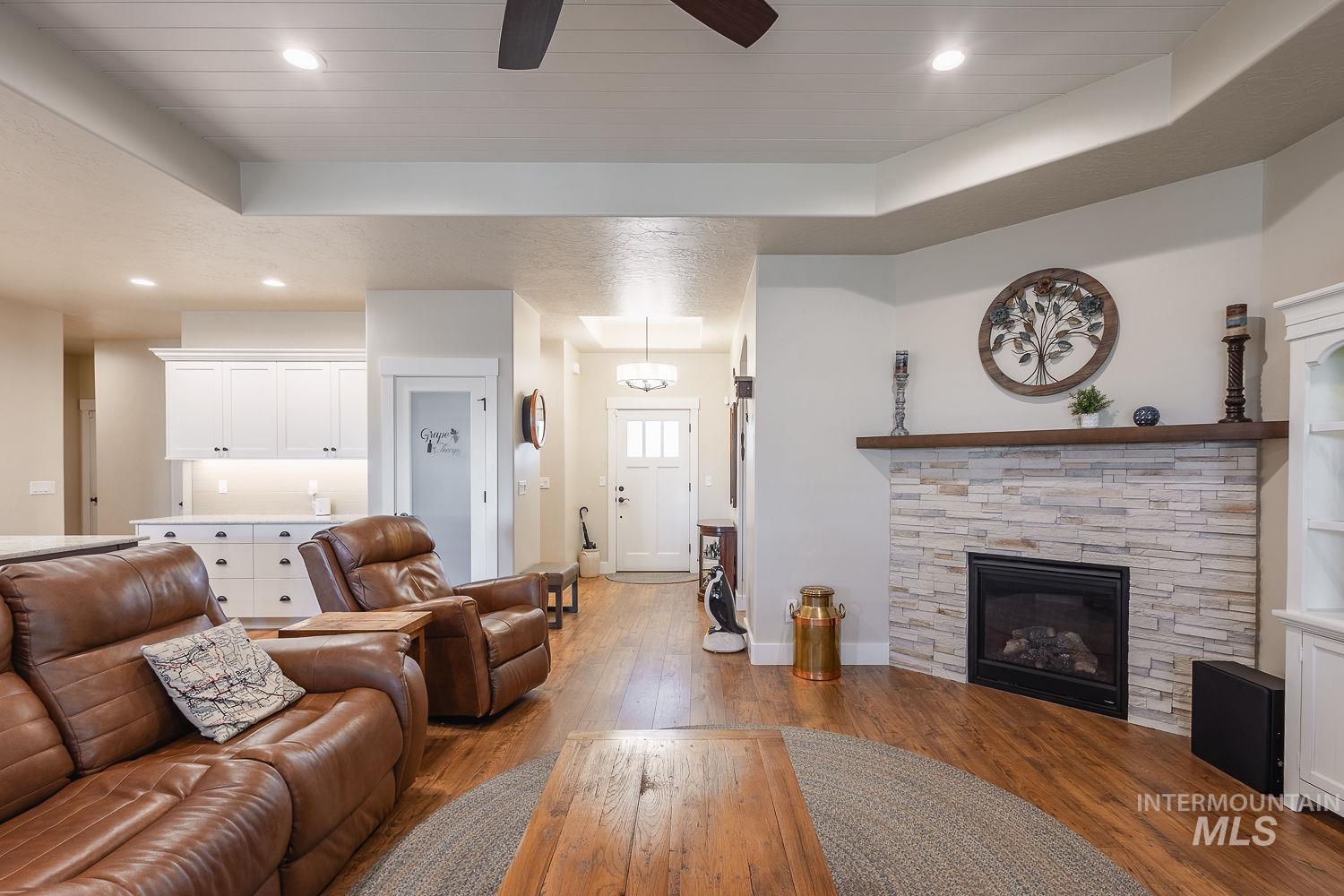 15396 Flora Springs, Caldwell, Idaho 83607, 4 Bedrooms, 2.5 Bathrooms, Residential For Sale, Price $639,000, 99004239