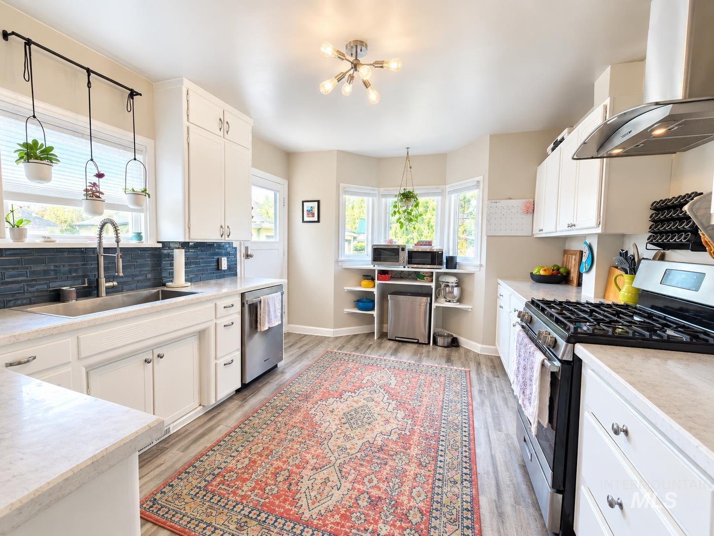 508 E Ash St., Caldwell, Idaho 83605, 3 Bedrooms, 2 Bathrooms, Residential For Sale, Price $370,000, 99004240