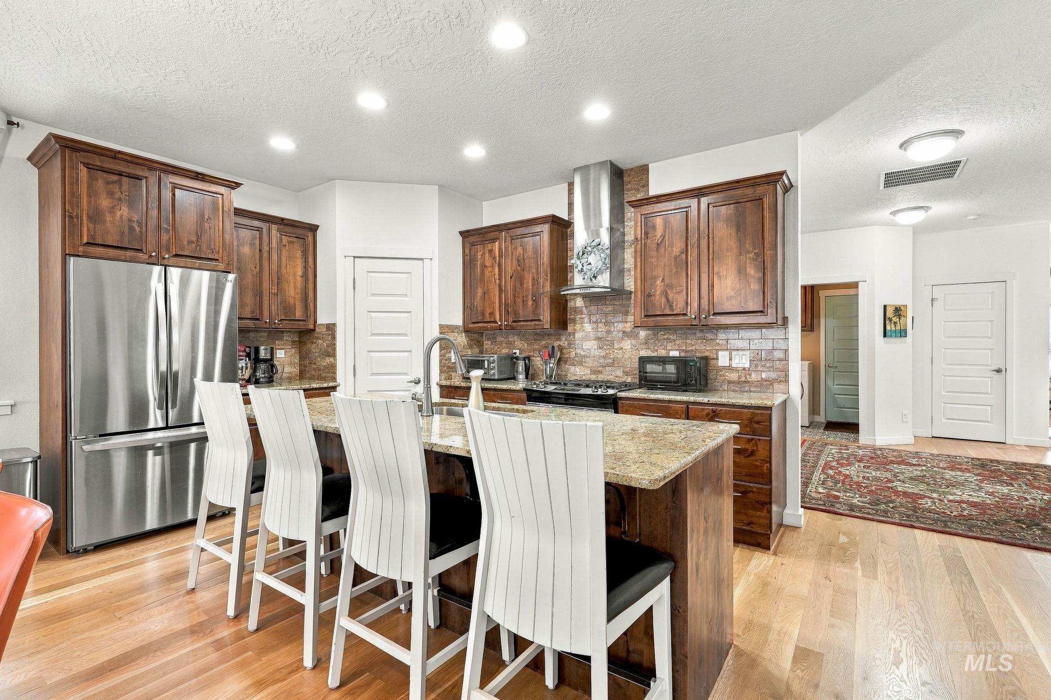 6091 N Willowdale Pl, Garden City, Idaho 83714, 4 Bedrooms, 2 Bathrooms, Residential For Sale, Price $610,000, 99004241