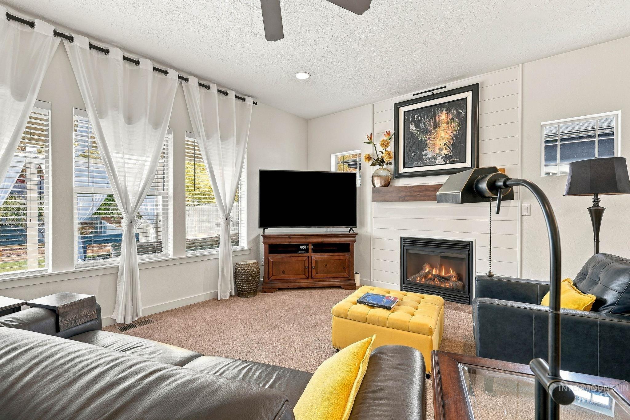 6091 N Willowdale Pl, Garden City, Idaho 83714, 4 Bedrooms, 2 Bathrooms, Residential For Sale, Price $610,000, 99004241
