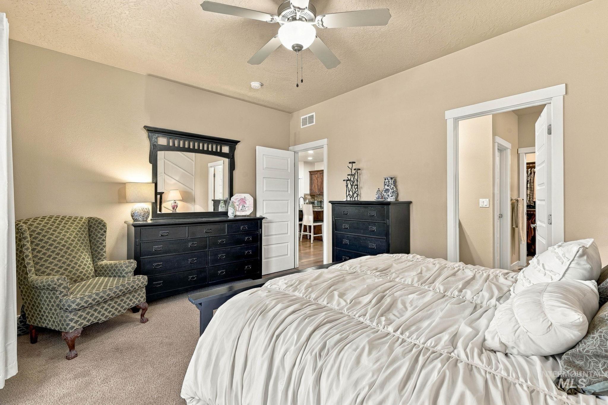 6091 N Willowdale Pl, Garden City, Idaho 83714, 4 Bedrooms, 2 Bathrooms, Residential For Sale, Price $610,000, 99004241