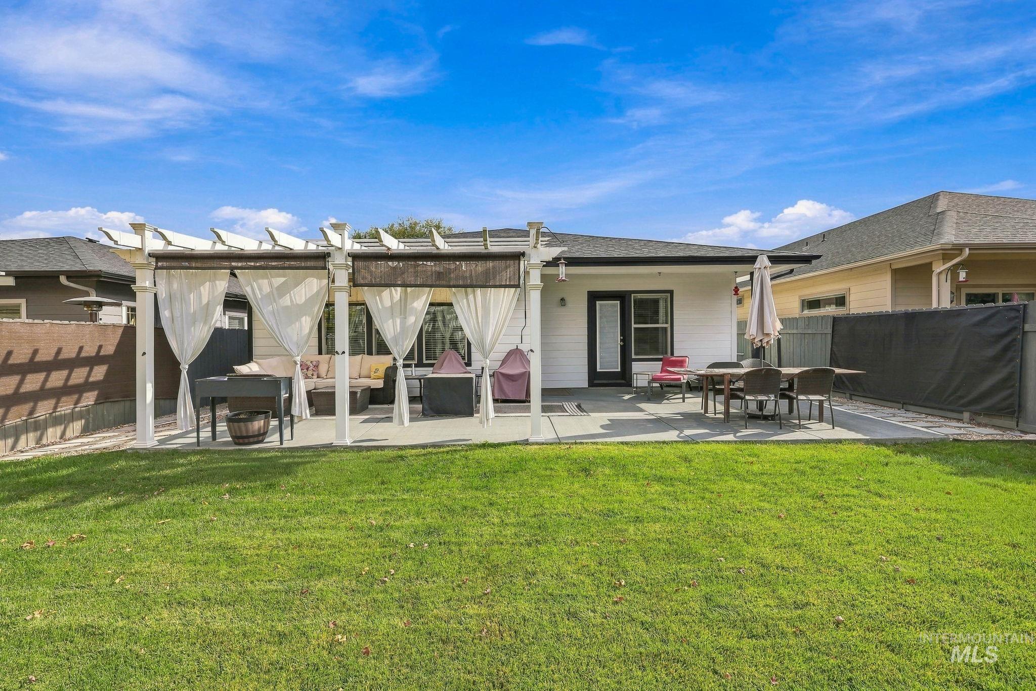 6091 N Willowdale Pl, Garden City, Idaho 83714, 4 Bedrooms, 2 Bathrooms, Residential For Sale, Price $610,000, 99004241