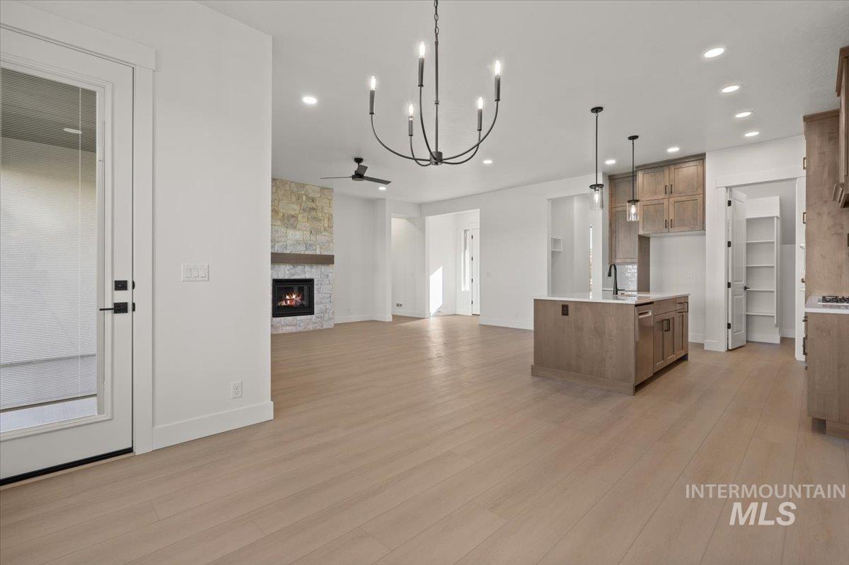 11179 S Corballis Ln, Kuna, Idaho 83634, 3 Bedrooms, 3 Bathrooms, Residential For Sale, Price $679,880, 99004242