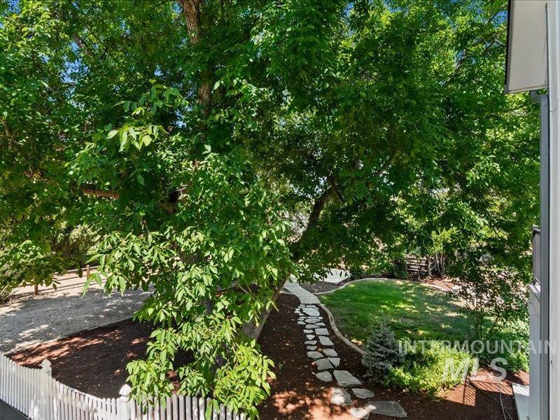 3040 N Duane Dr, Meridian, Idaho 83646, 4 Bedrooms, 5.5 Bathrooms, Farm & Ranch For Sale, Price $1,849,999, 99004244