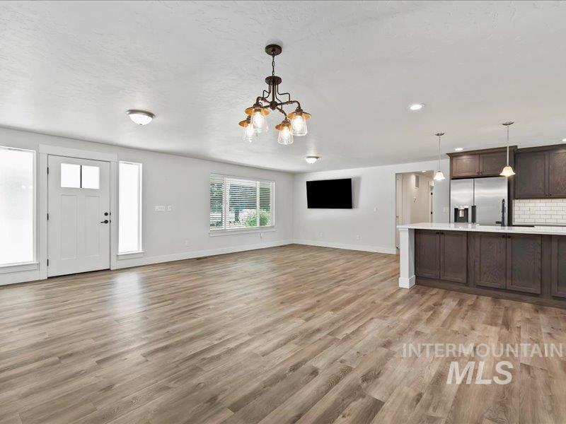 3040 N Duane Dr, Meridian, Idaho 83646, 4 Bedrooms, 5.5 Bathrooms, Farm & Ranch For Sale, Price $1,849,999, 99004244