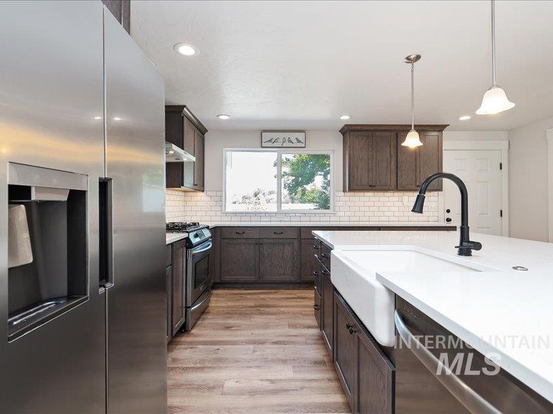 3040 N Duane Dr, Meridian, Idaho 83646, 4 Bedrooms, 5.5 Bathrooms, Farm & Ranch For Sale, Price $1,849,999, 99004244