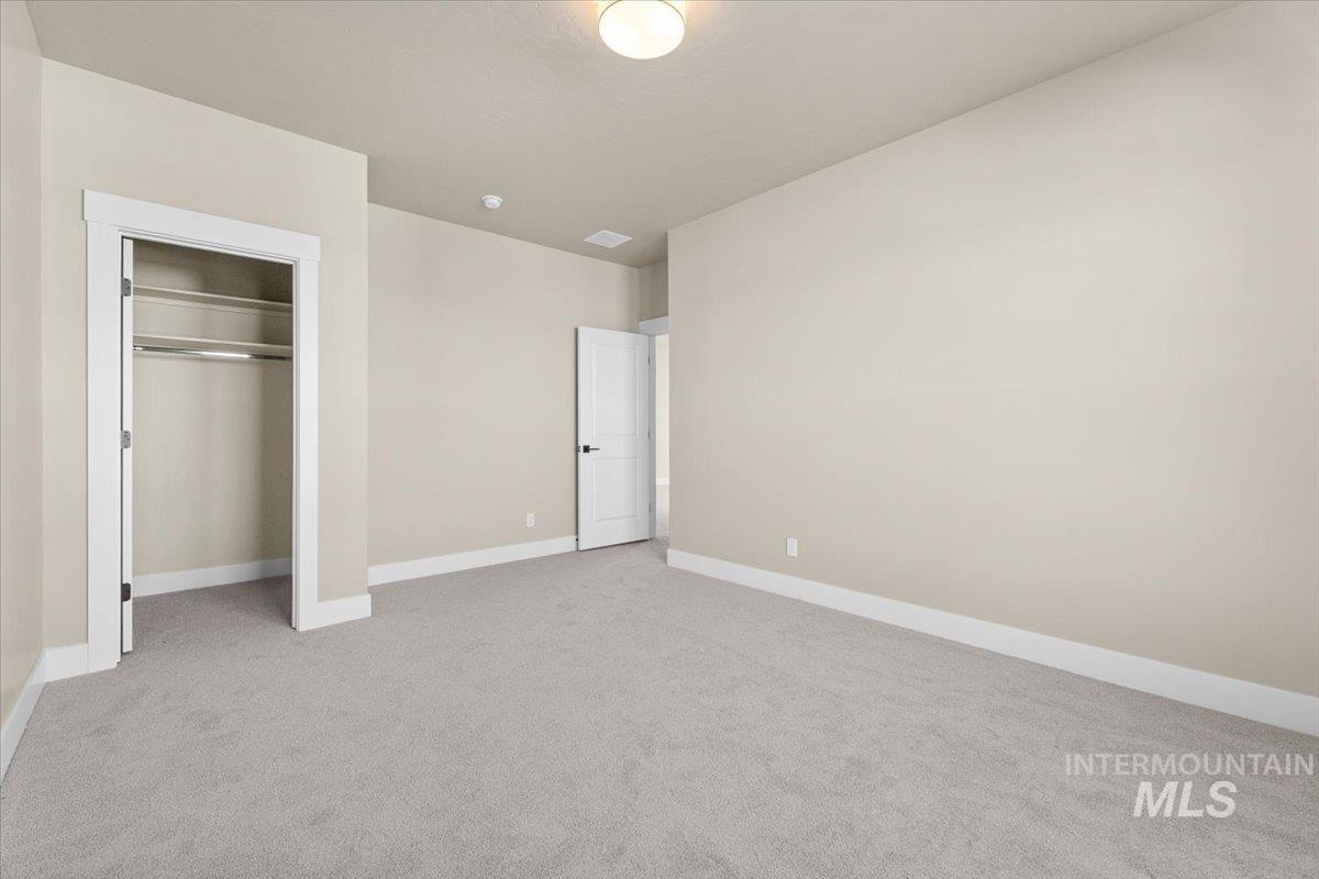 858 S Contusion Ave, Nampa, Idaho 83687, 4 Bedrooms, 2.5 Bathrooms, Residential For Sale, Price $564,880, 99004246