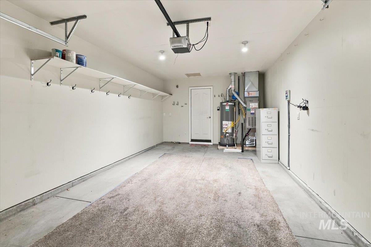 2114 Alder Dr, Caldwell, Idaho 83605, 2 Bedrooms, 2 Bathrooms, Residential For Sale, Price $325,000, 99004250