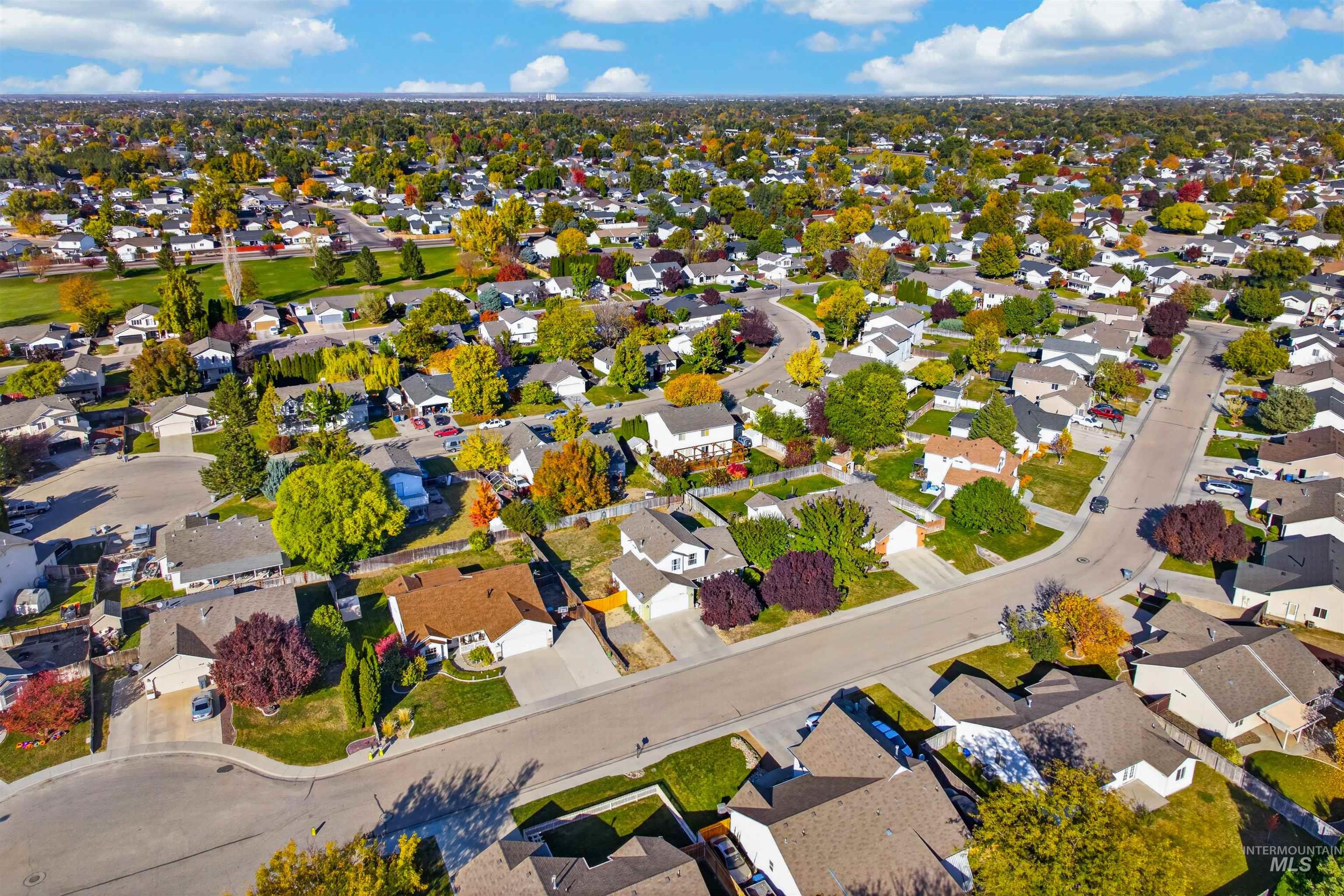 1600 W Roston Ct, Nampa, Idaho 83686, 4 Bedrooms, 2.5 Bathrooms, Residential For Sale, Price $380,000, 99004251