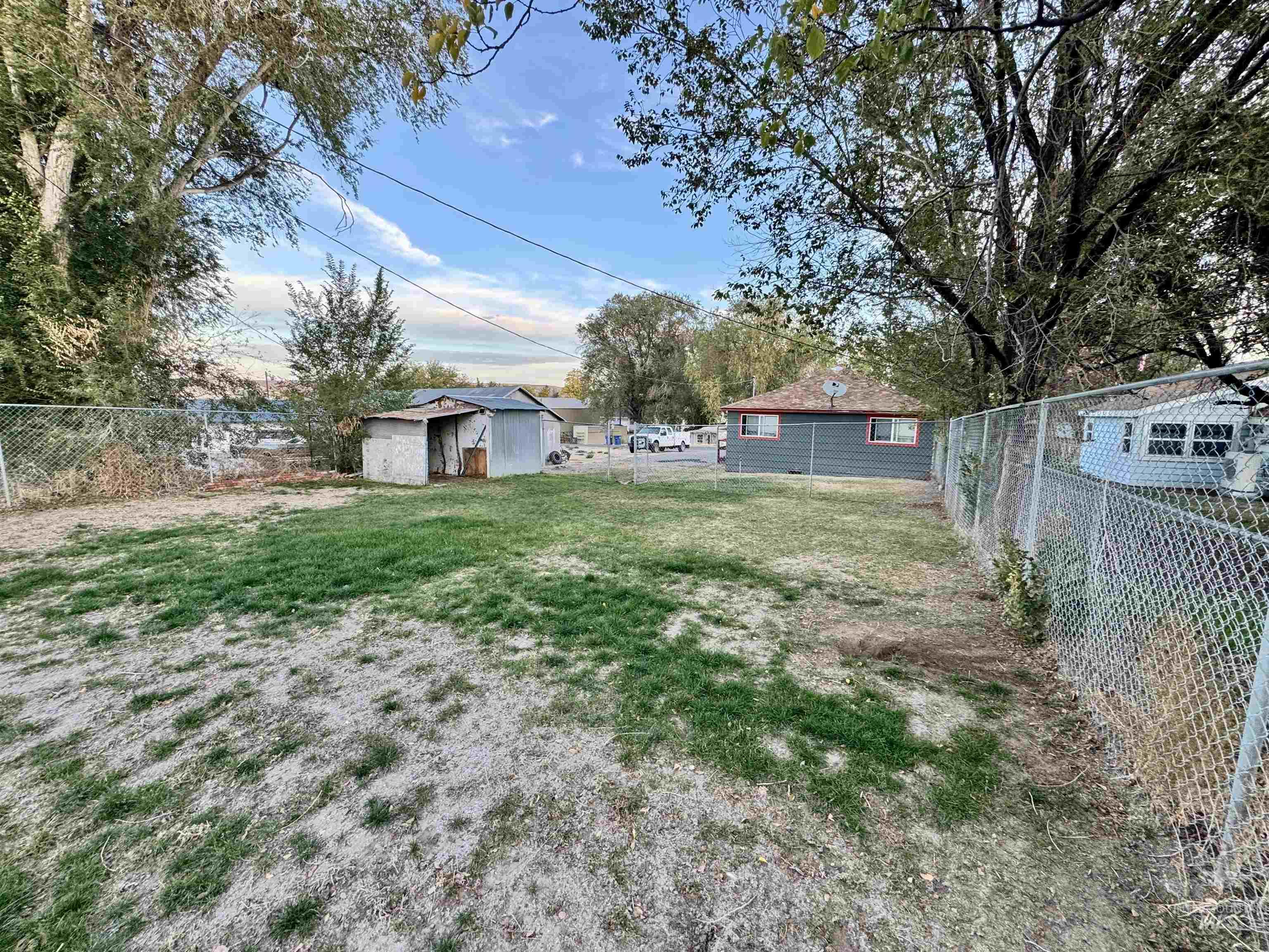 150 E Reed, Hagerman, Idaho 83332, 2 Bedrooms, 1 Bathroom, Residential For Sale, Price $215,000,MLS 99004256