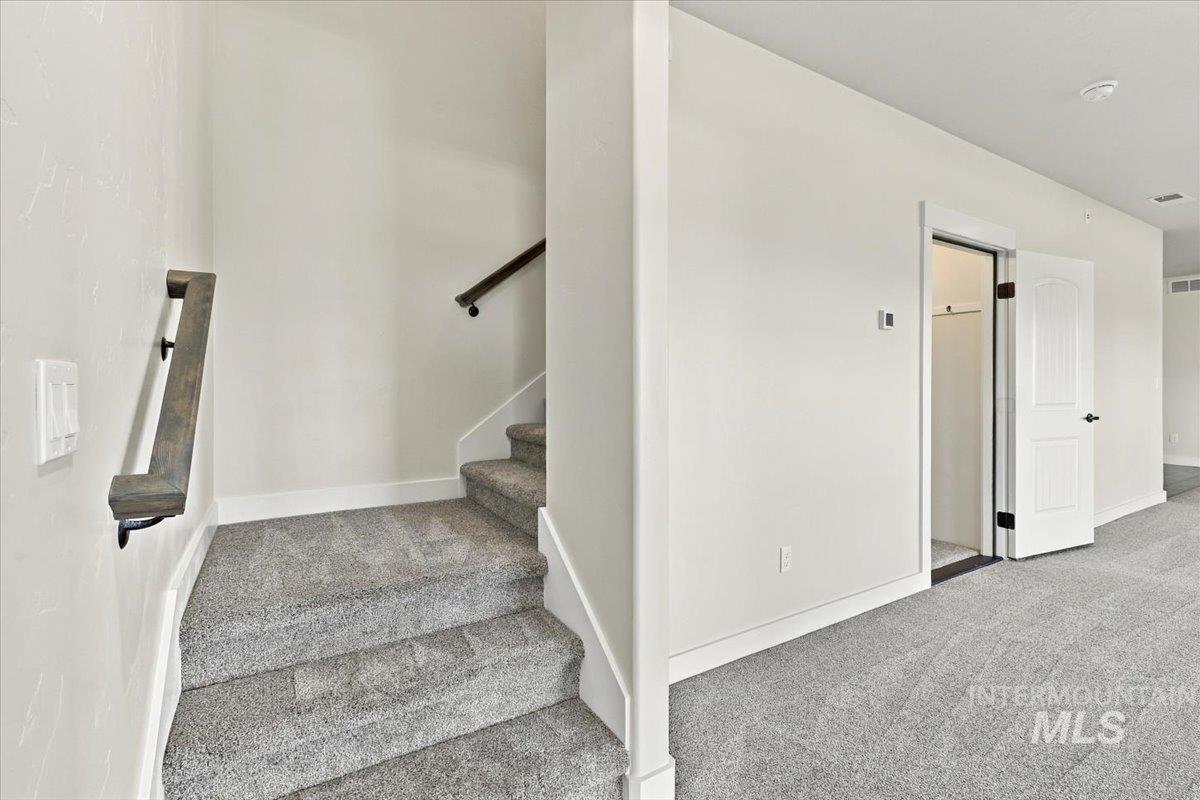 17301 Maple River Court, Caldwell, Idaho 83607, 5 Bedrooms, 3 Bathrooms, Residential For Sale, Price $1,090,000,MLS 99004258