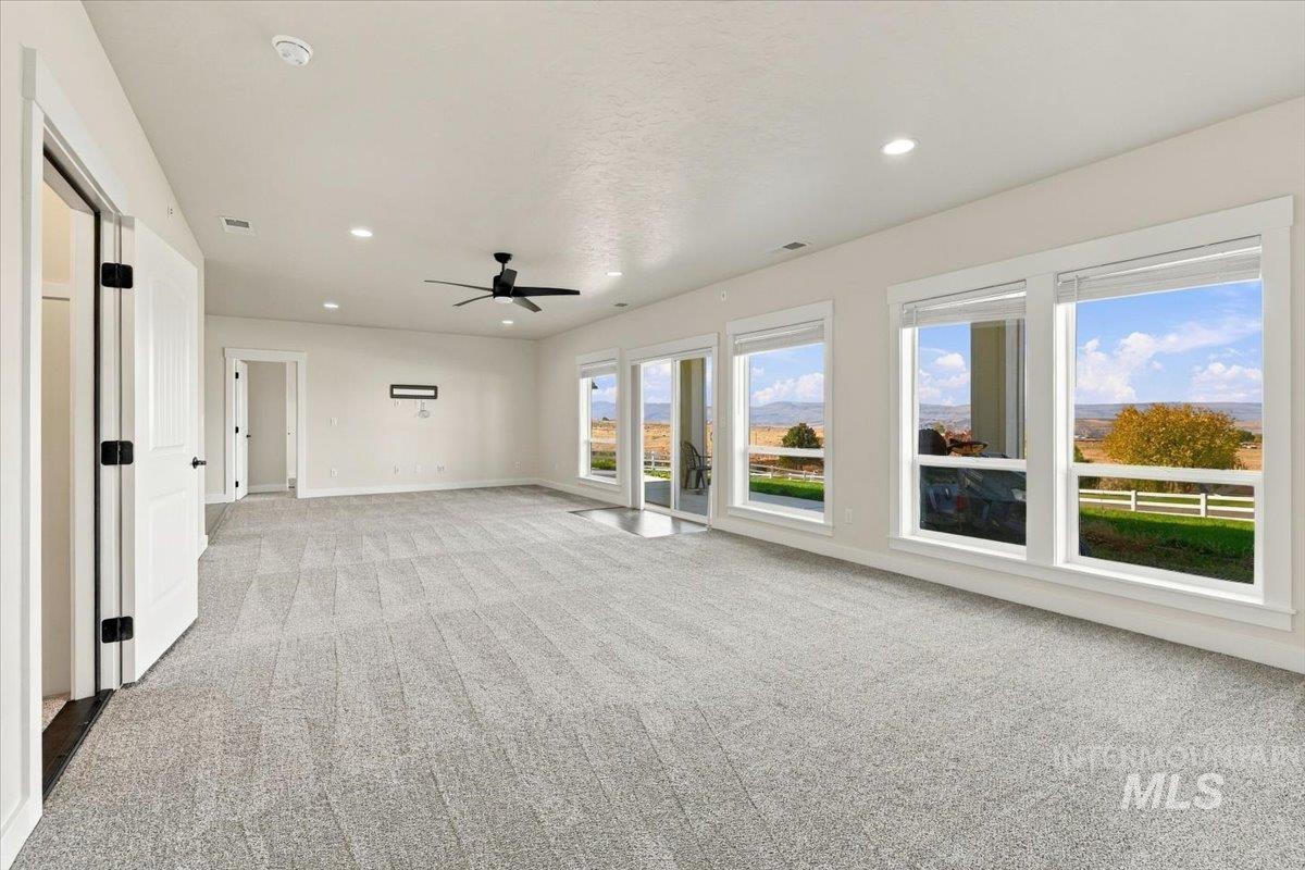 17301 Maple River Court, Caldwell, Idaho 83607, 5 Bedrooms, 3 Bathrooms, Residential For Sale, Price $1,090,000,MLS 99004258