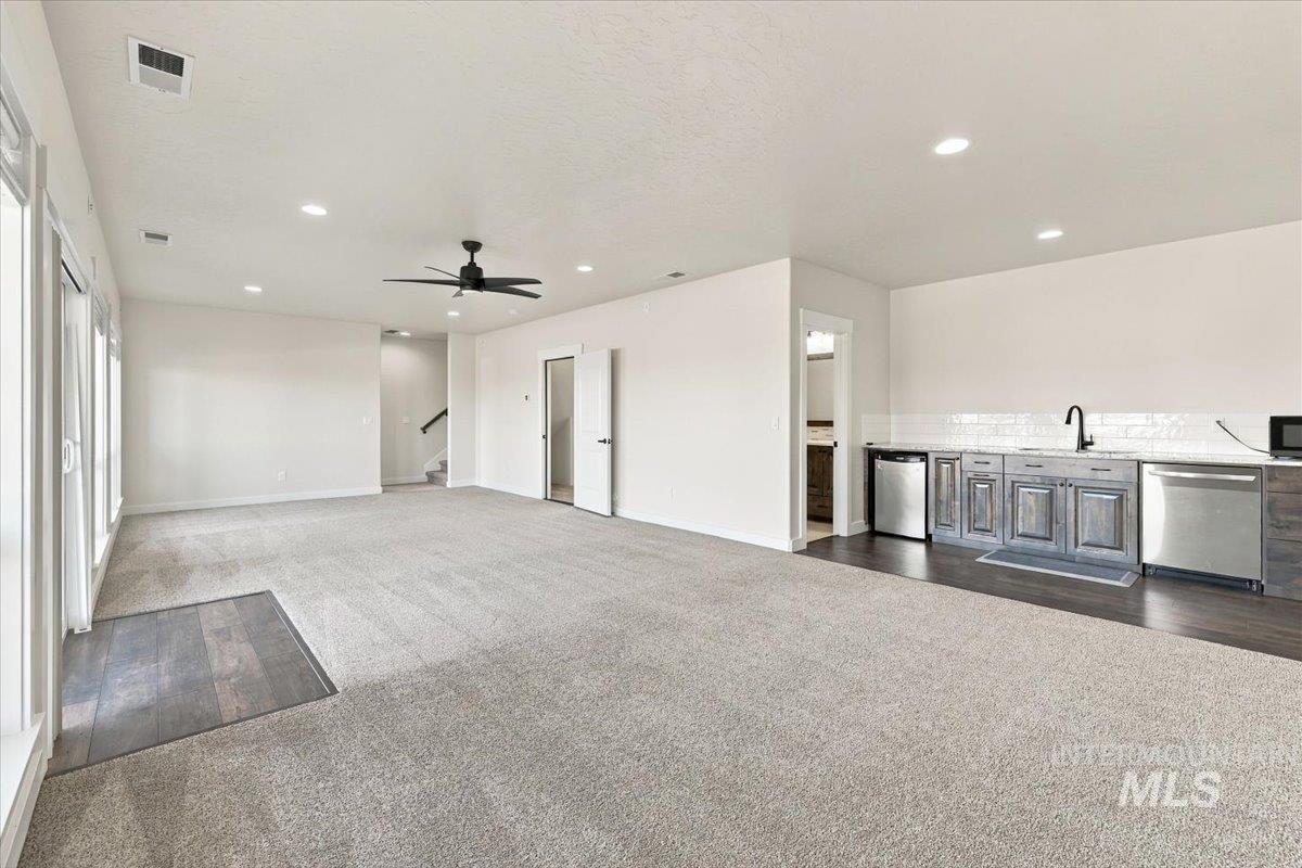 17301 Maple River Court, Caldwell, Idaho 83607, 5 Bedrooms, 3 Bathrooms, Residential For Sale, Price $1,090,000,MLS 99004258