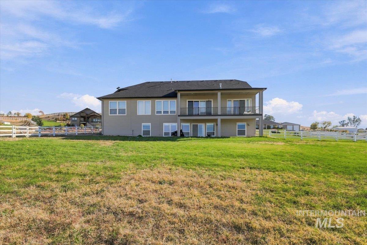 17301 Maple River Court, Caldwell, Idaho 83607, 5 Bedrooms, 3 Bathrooms, Residential For Sale, Price $1,090,000,MLS 99004258