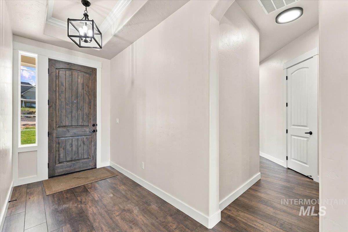 17301 Maple River Court, Caldwell, Idaho 83607, 5 Bedrooms, 3 Bathrooms, Residential For Sale, Price $1,090,000,MLS 99004258
