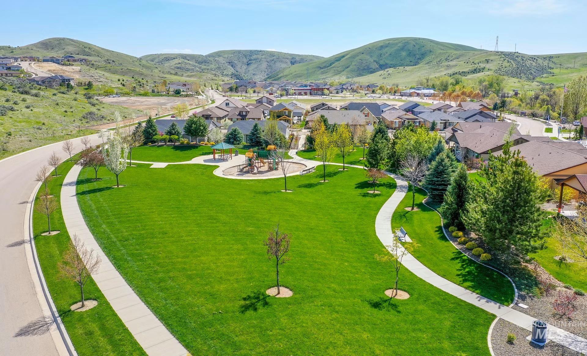 5818 W Avimor Dr, Eagle, Idaho 83629, 4 Bedrooms, 2.5 Bathrooms, Residential For Sale, Price $526,880, 99004260