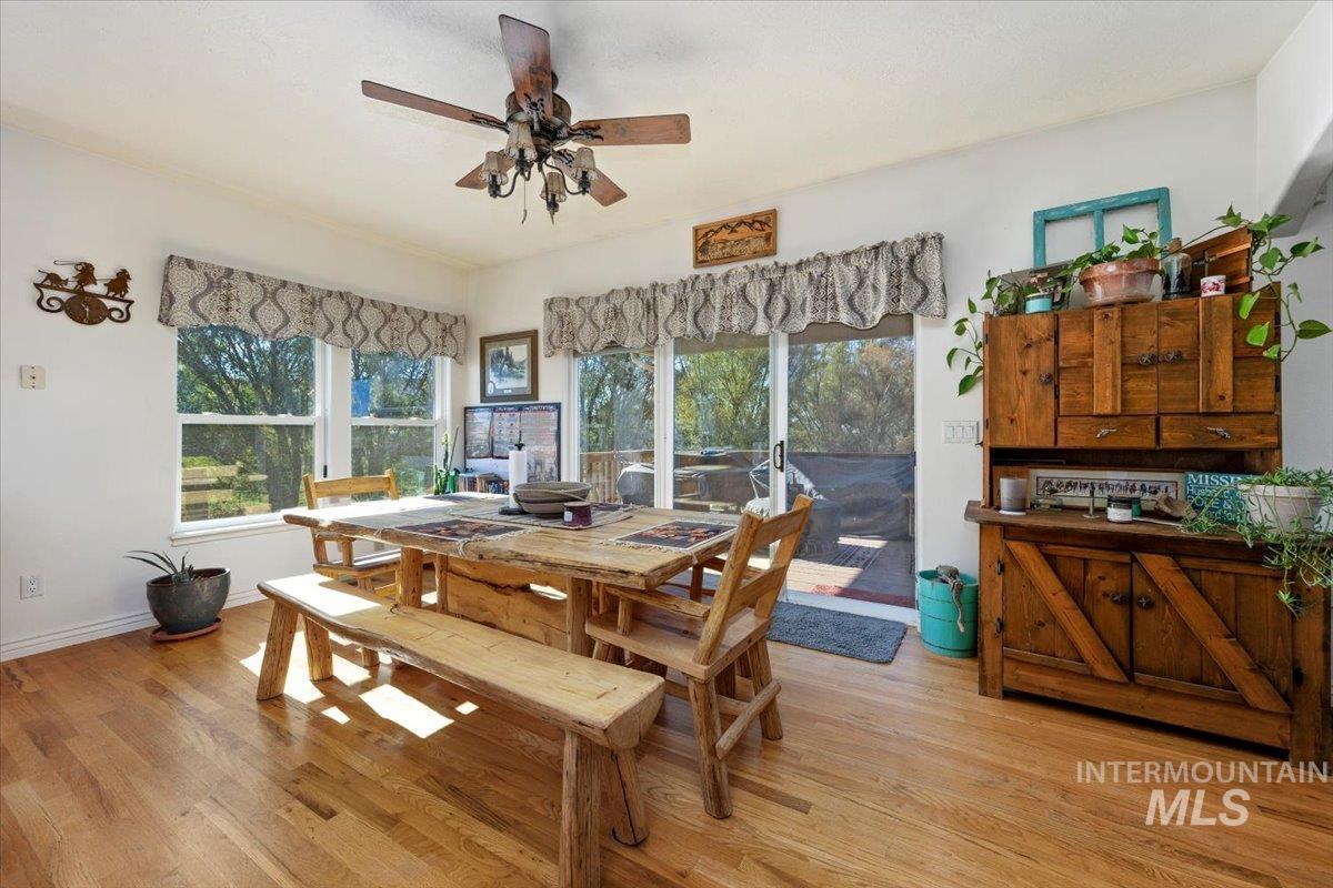 4335 N 1400 E, Buhl, Idaho 83316, 4 Bedrooms, 6 Bathrooms, Residential For Sale, Price $825,000, 99004261
