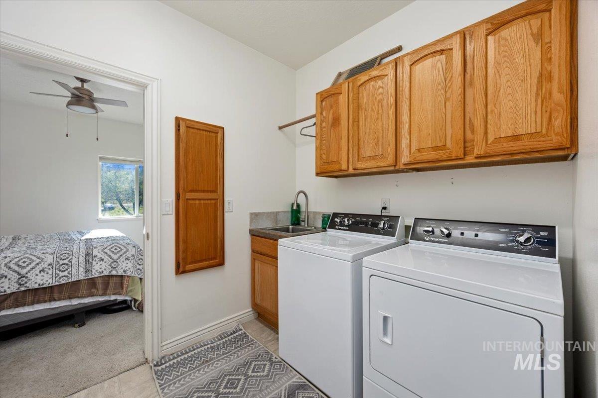 4335 N 1400 E, Buhl, Idaho 83316, 4 Bedrooms, 6 Bathrooms, Residential For Sale, Price $825,000, 99004261