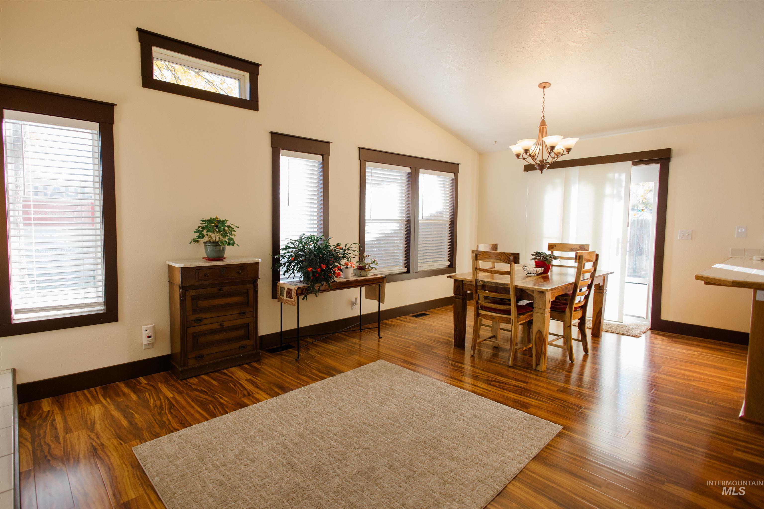 1765 Knight Ct, Mountain Home, Idaho 83647, 3 Bedrooms, 2 Bathrooms, Residential For Sale, Price $378,000, 99004263