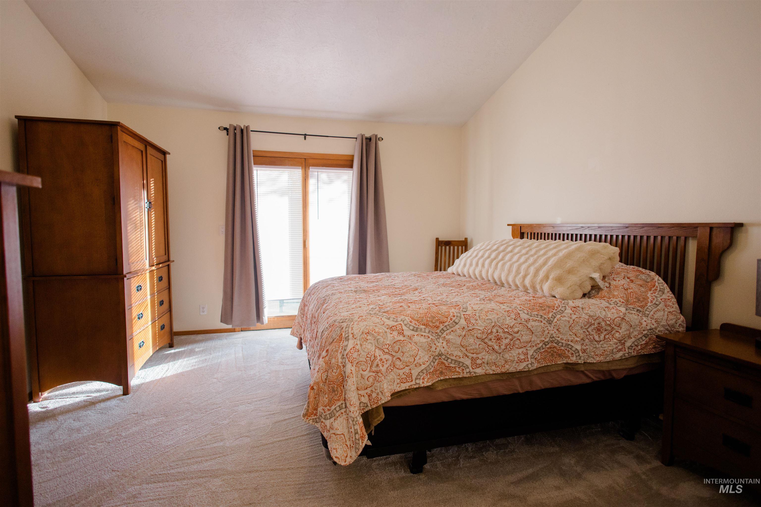 1765 Knight Ct, Mountain Home, Idaho 83647, 3 Bedrooms, 2 Bathrooms, Residential For Sale, Price $378,000, 99004263