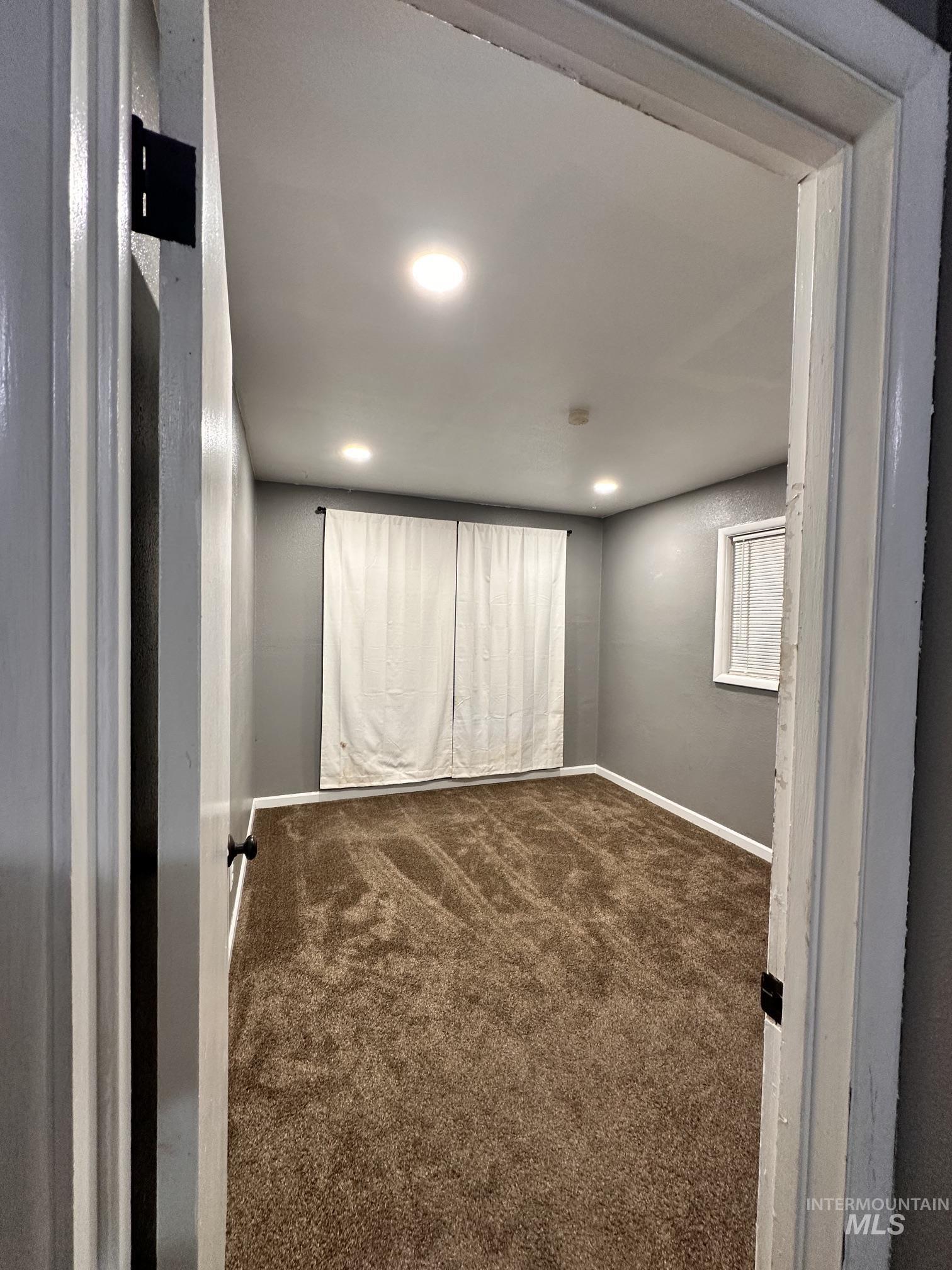 307 8th Avenue, Lewiston, Idaho 83501, 4 Bedrooms, 2 Bathrooms, Residential For Sale, Price $299,000,MLS 99004265
