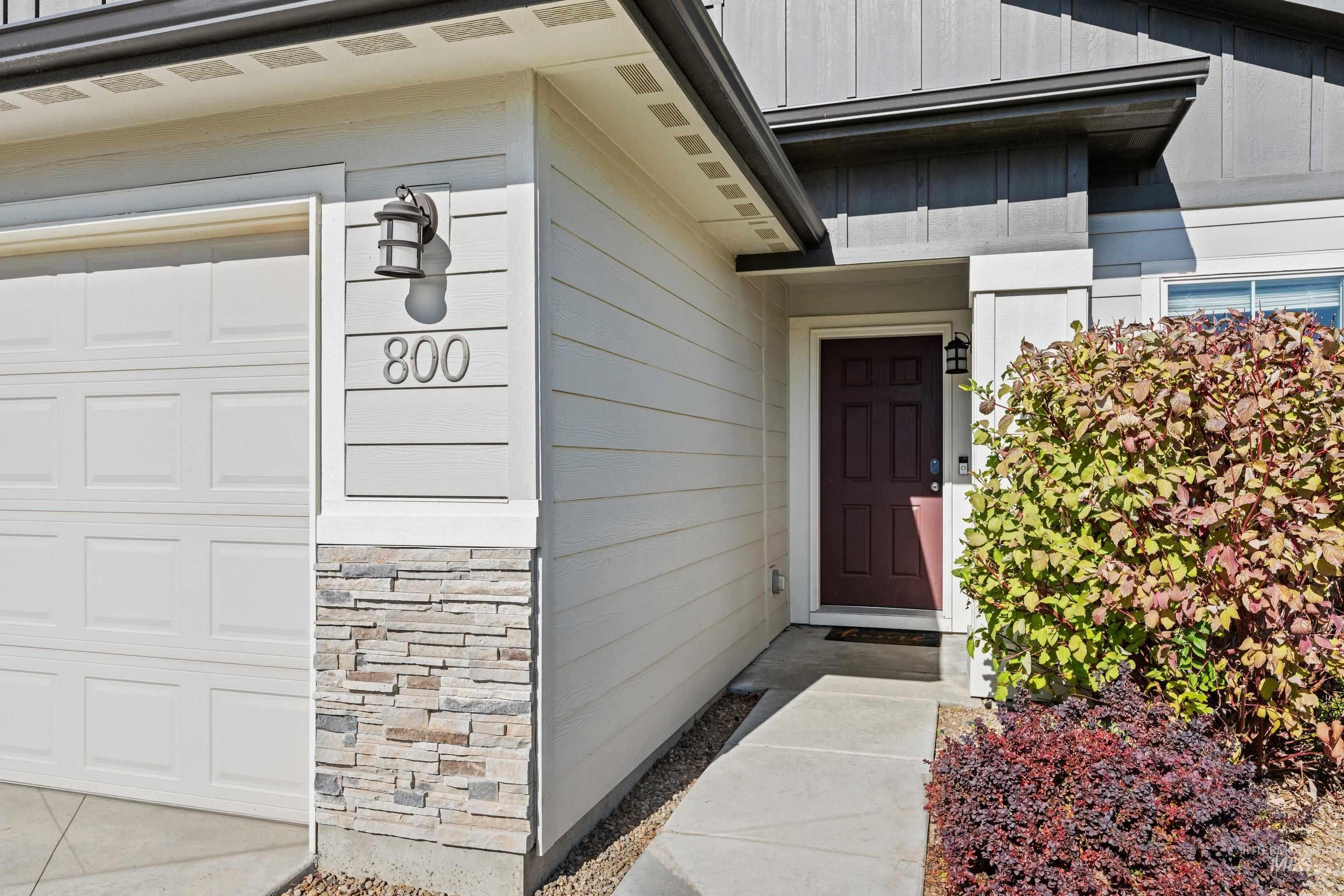 800 SW Lago Dr, Mountain Home, Idaho 83647, 3 Bedrooms, 2 Bathrooms, Residential For Sale, Price $359,900, 99004328