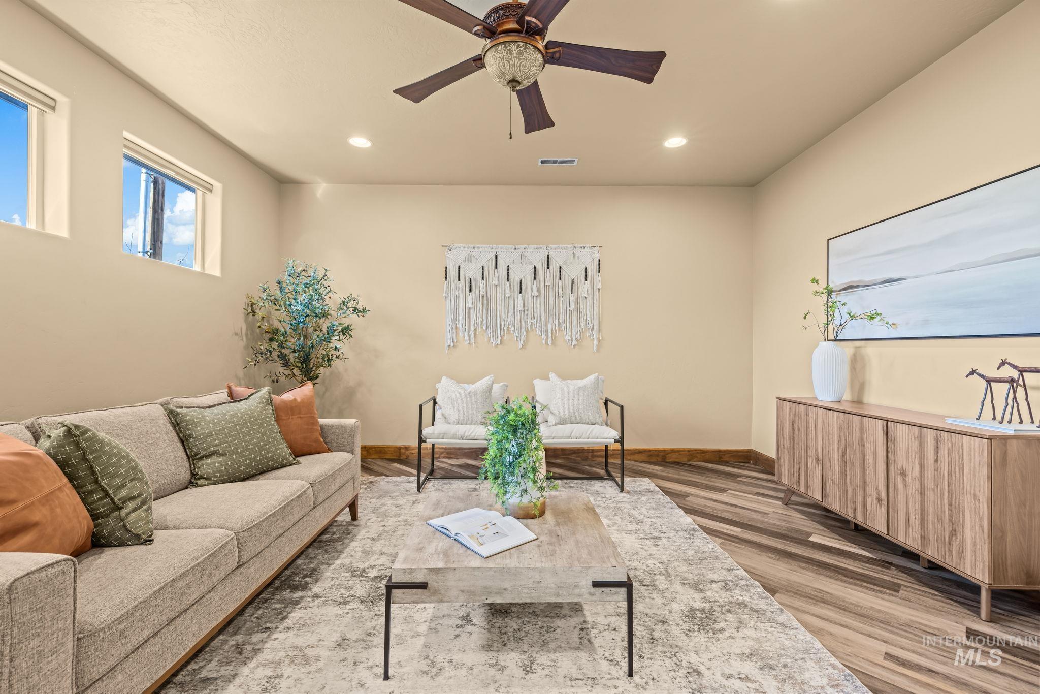 825 E Rubicon Dr, Boise, Idaho 83716, 5 Bedrooms, 3.5 Bathrooms, Residential For Sale, Price $959,900,MLS 99004333
