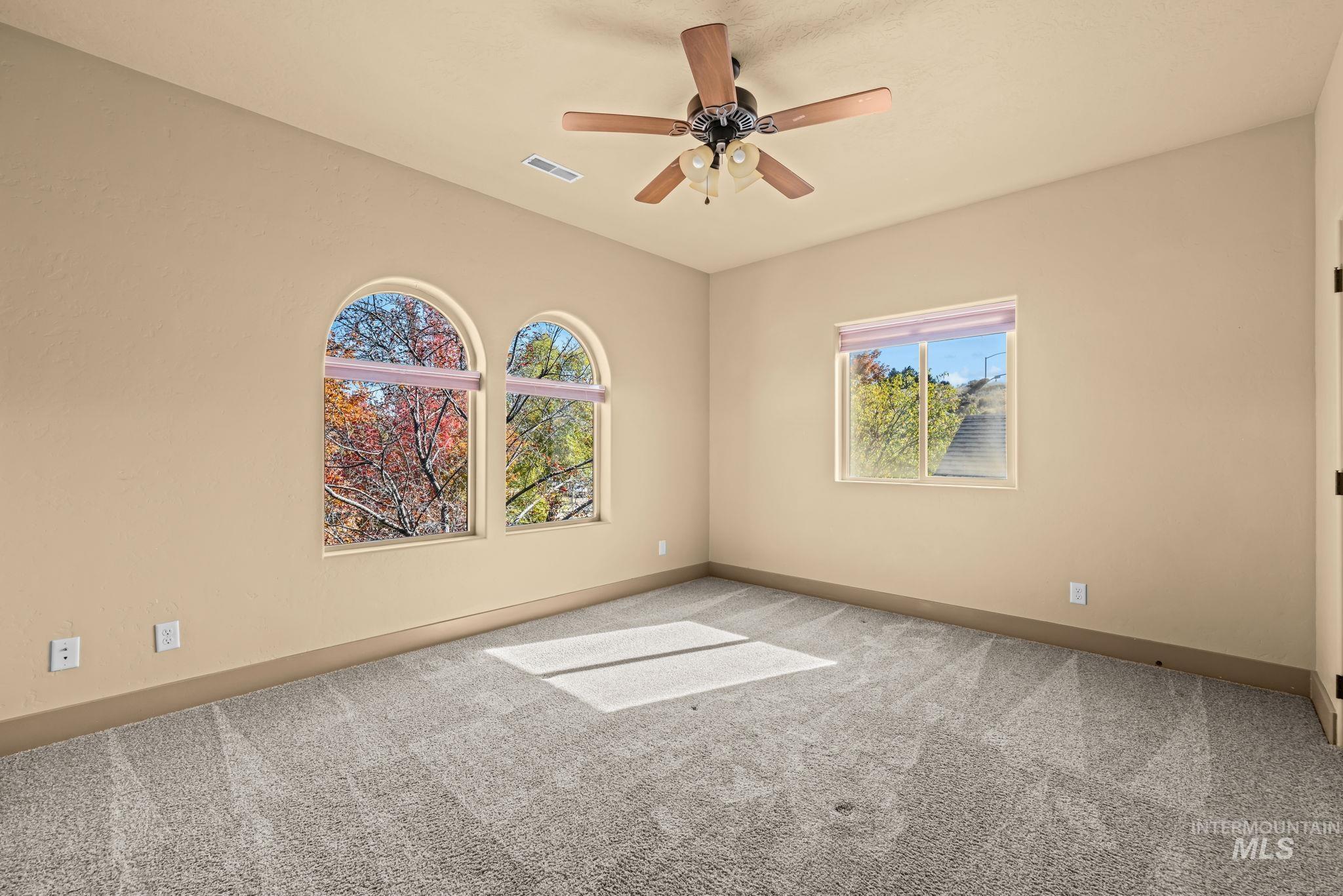 825 E Rubicon Dr, Boise, Idaho 83716, 5 Bedrooms, 3.5 Bathrooms, Residential For Sale, Price $959,900,MLS 99004333