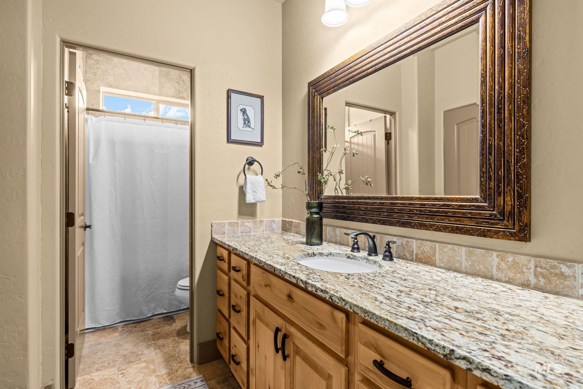 825 E Rubicon Dr, Boise, Idaho 83716, 5 Bedrooms, 3.5 Bathrooms, Residential For Sale, Price $959,900,MLS 99004333