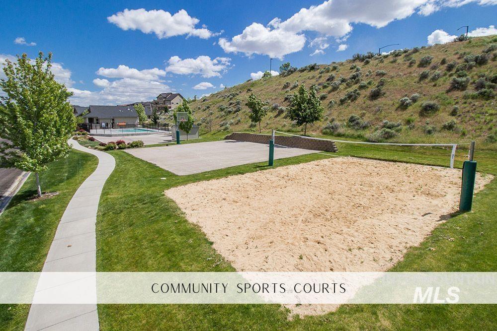 825 E Rubicon Dr, Boise, Idaho 83716, 5 Bedrooms, 3.5 Bathrooms, Residential For Sale, Price $959,900,MLS 99004333