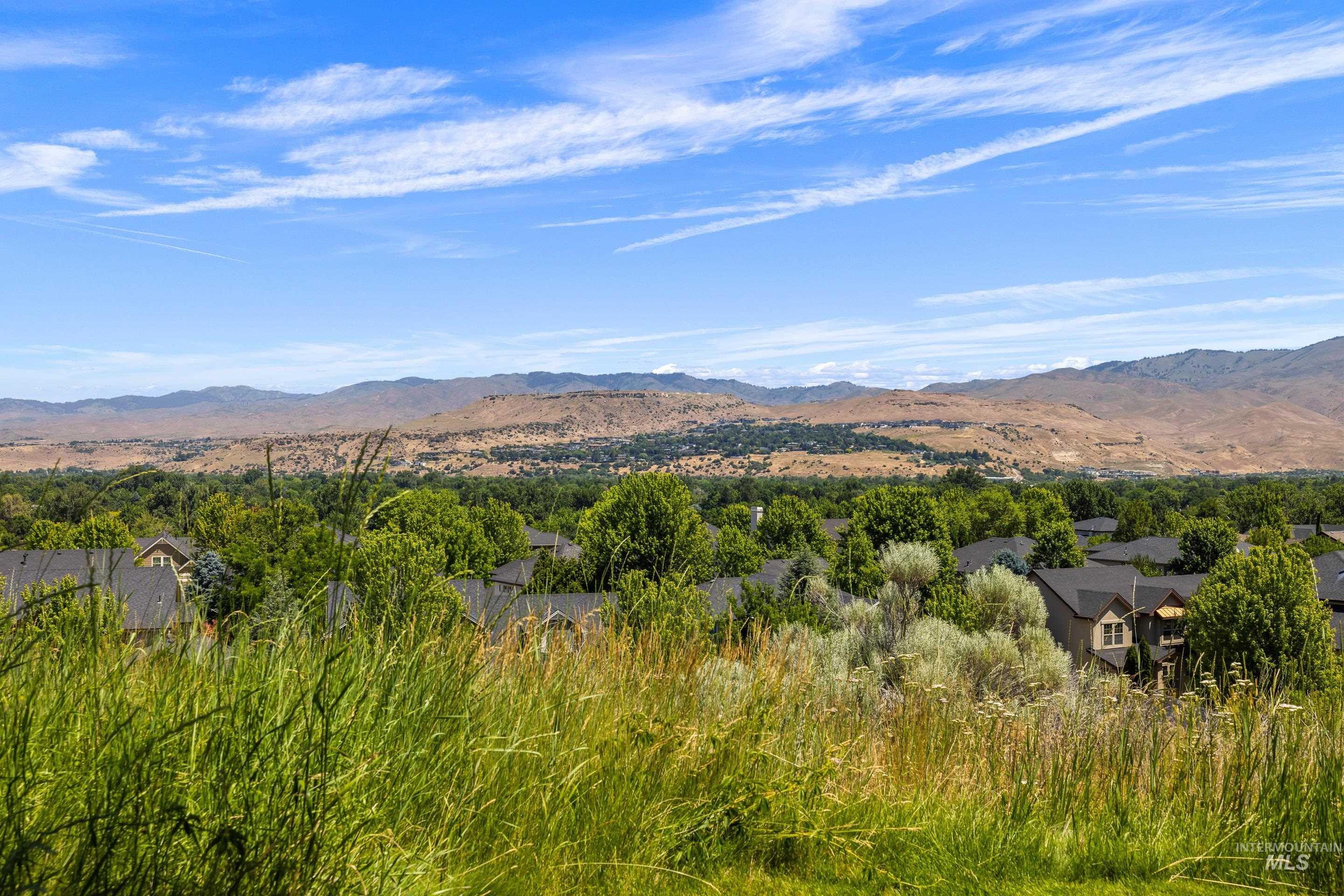 825 E Rubicon Dr, Boise, Idaho 83716, 5 Bedrooms, 3.5 Bathrooms, Residential For Sale, Price $959,900,MLS 99004333