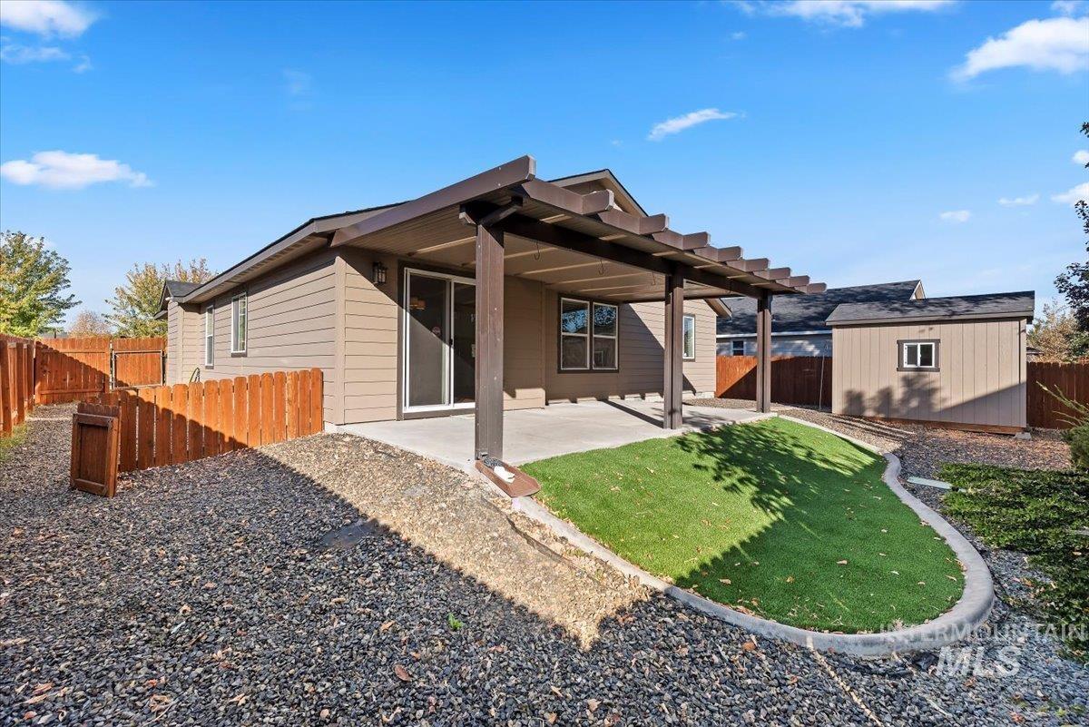 4711 Keepsake Ave, Caldwell, Idaho 83607, 3 Bedrooms, 2 Bathrooms, Residential For Sale, Price $389,900, 99004335