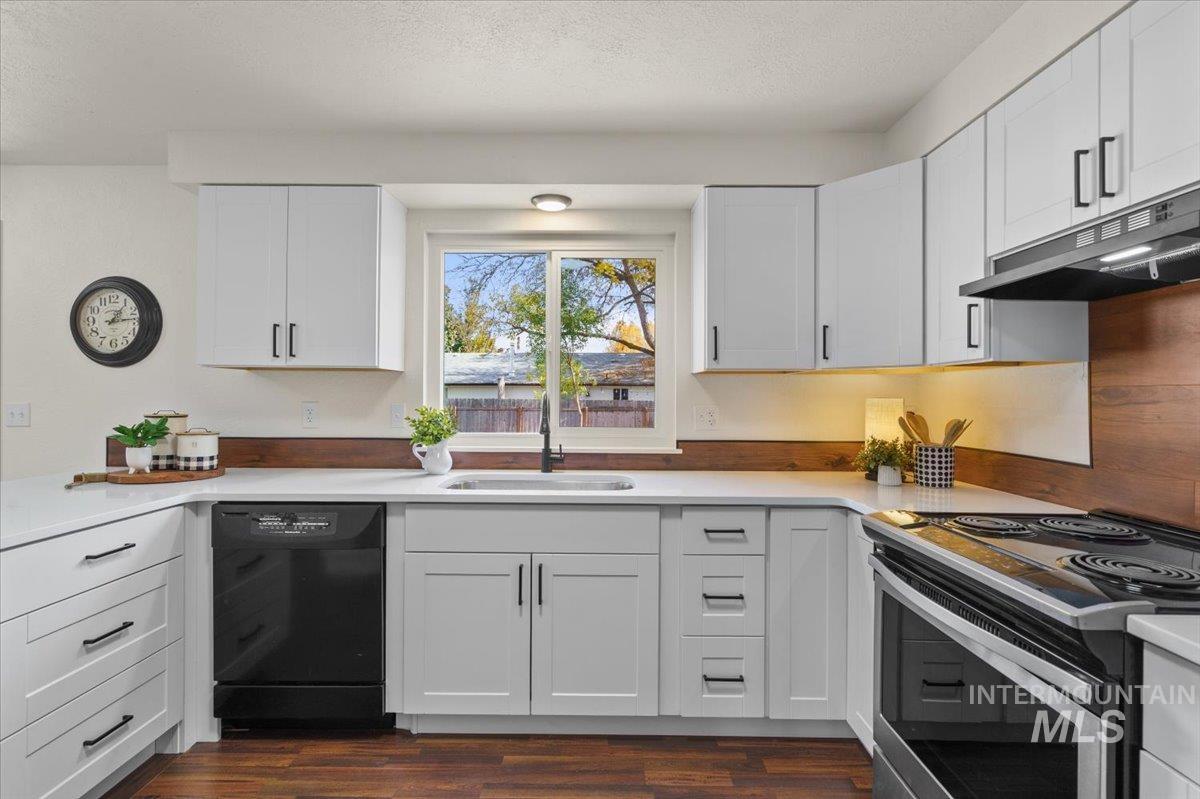 5750 N Garrett St, Garden City, Idaho 83714, 4 Bedrooms, 2 Bathrooms, Residential For Sale, Price $449,900,MLS 99004336