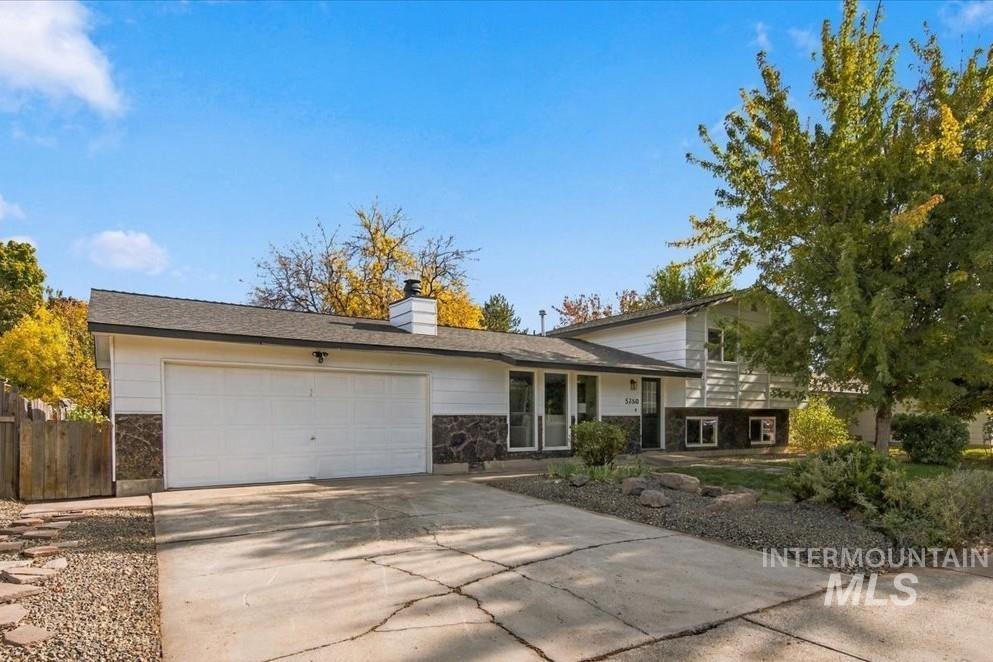 5750 N Garrett St, Garden City, Idaho 83714, 4 Bedrooms, 2 Bathrooms, Residential For Sale, Price $449,900,MLS 99004336