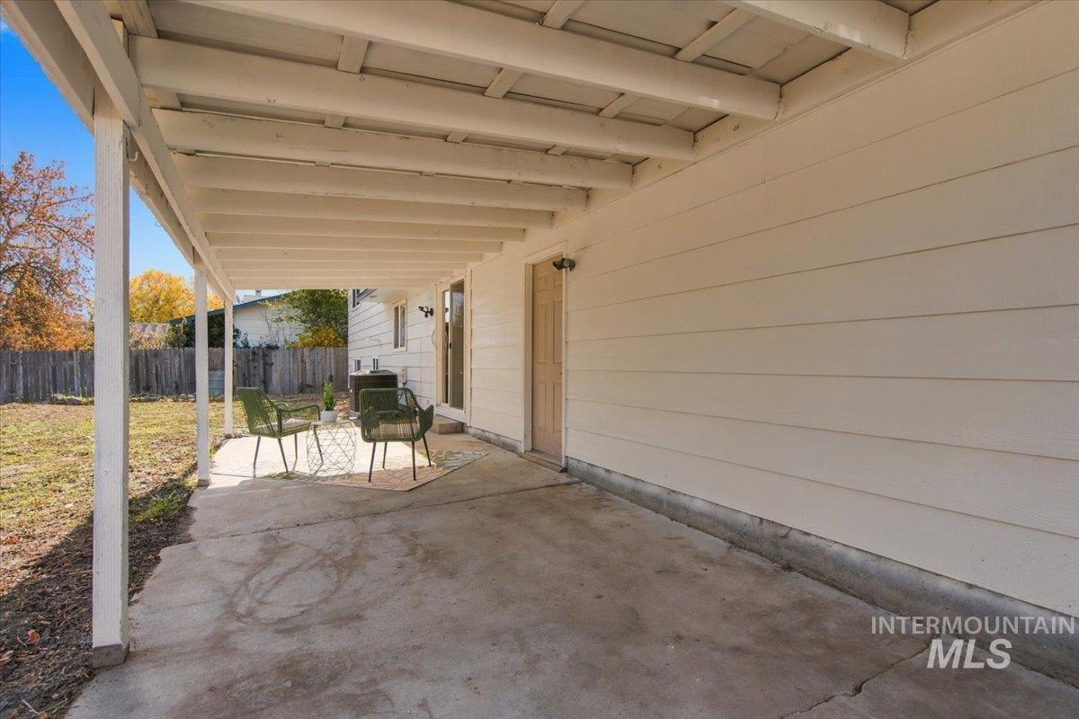 5750 N Garrett St, Garden City, Idaho 83714, 4 Bedrooms, 2 Bathrooms, Residential For Sale, Price $449,900,MLS 99004336